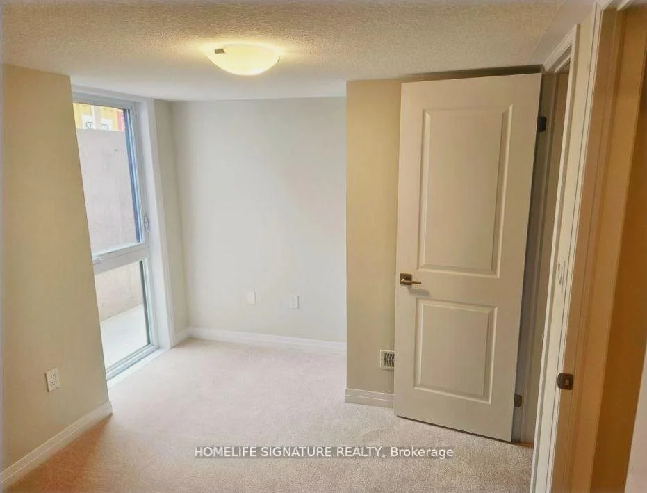 Photo 16 of 16 Urbane Boulevard, Kitchener, Meinzinger — HOMEH