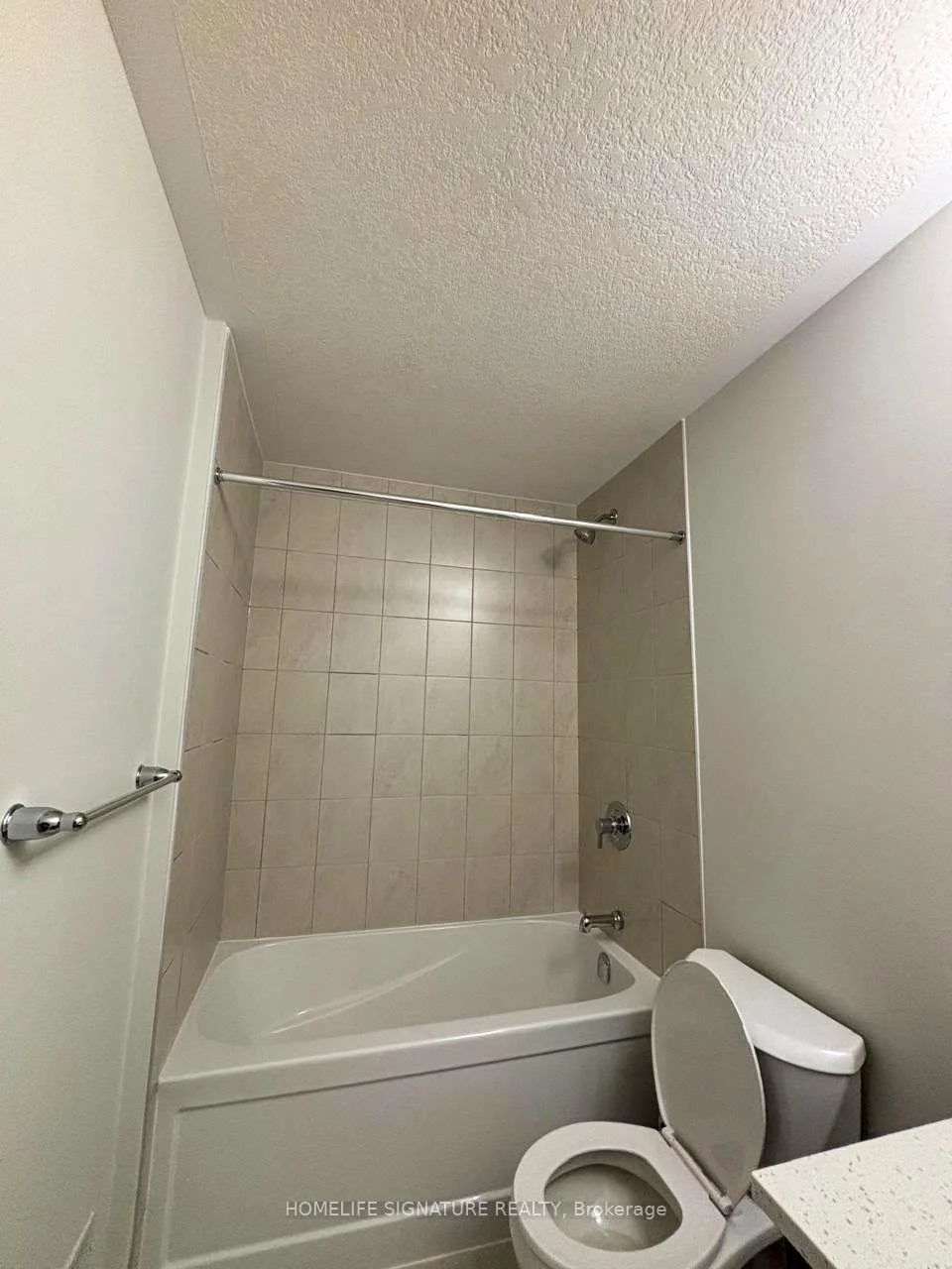 Photo 76 of 16 Urbane Boulevard, Kitchener, Meinzinger — HOMEH