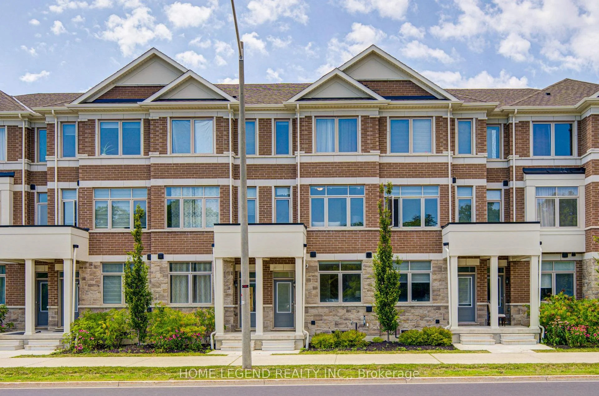 Photo 1 of 69 Carneros Way, Markham, Cedar Grove — HOMEH