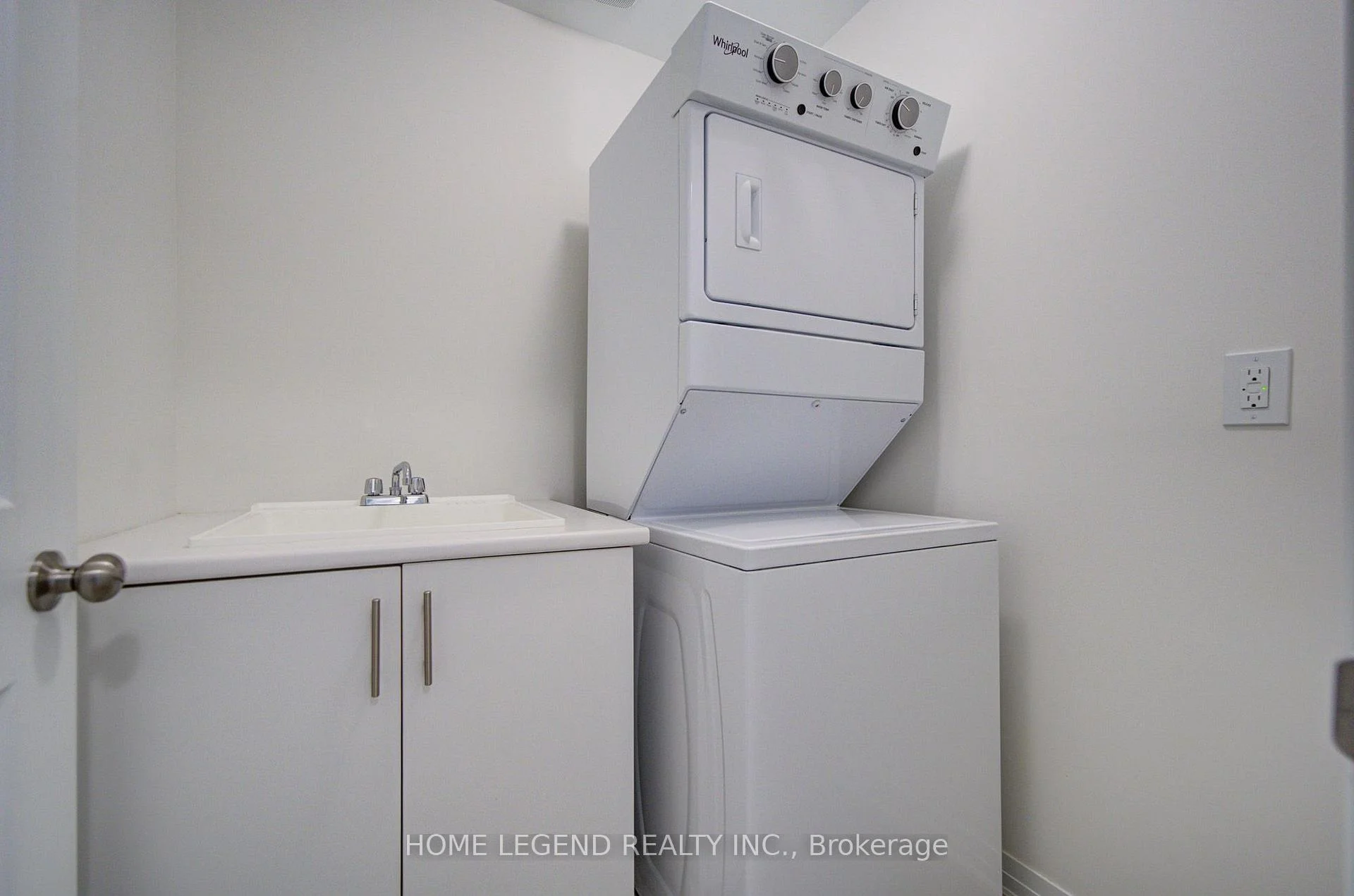 Photo 36 of 69 Carneros Way, Markham, Cedar Grove — HOMEH