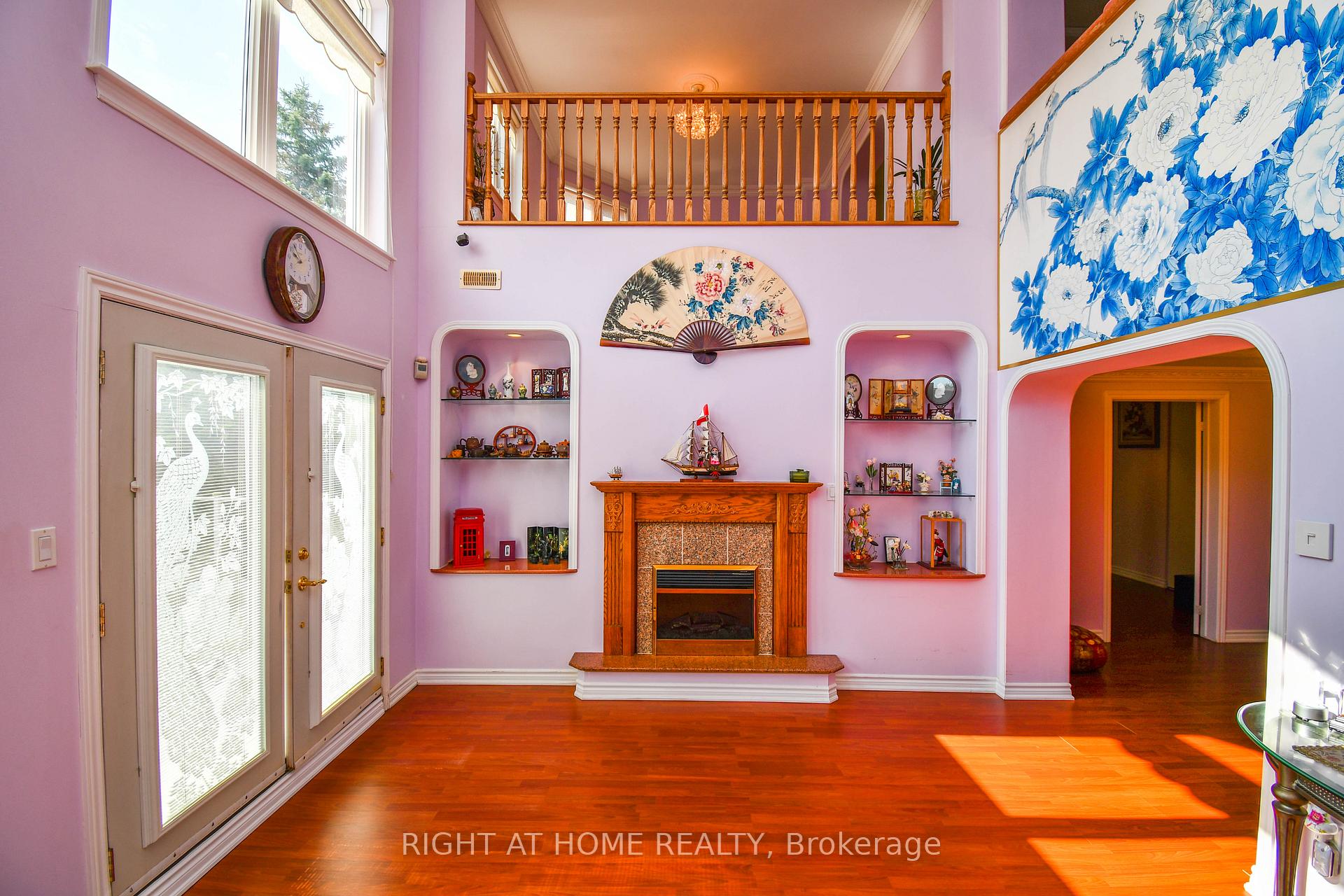 Photo 28 of 11 Thackeray Crescent, Barrie, Letitia Heights — HOMEH