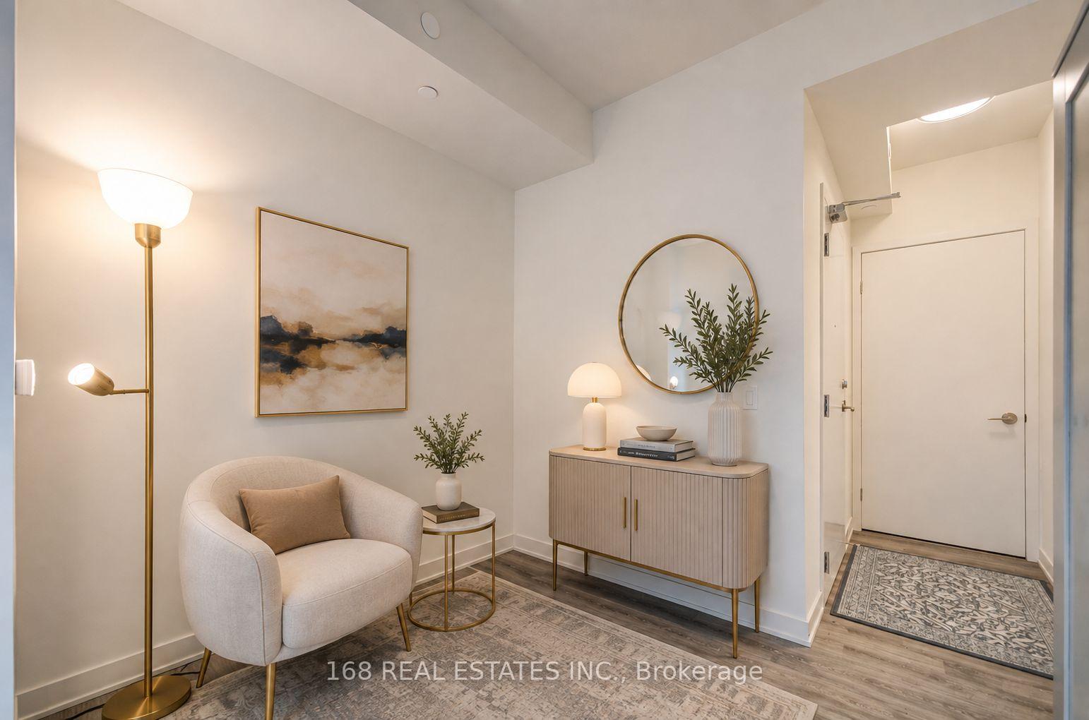 Photo 5 of Unit 429, 2 David Eyer Drive, Richmond Hill, Rural Richmond Hill — HOMEH