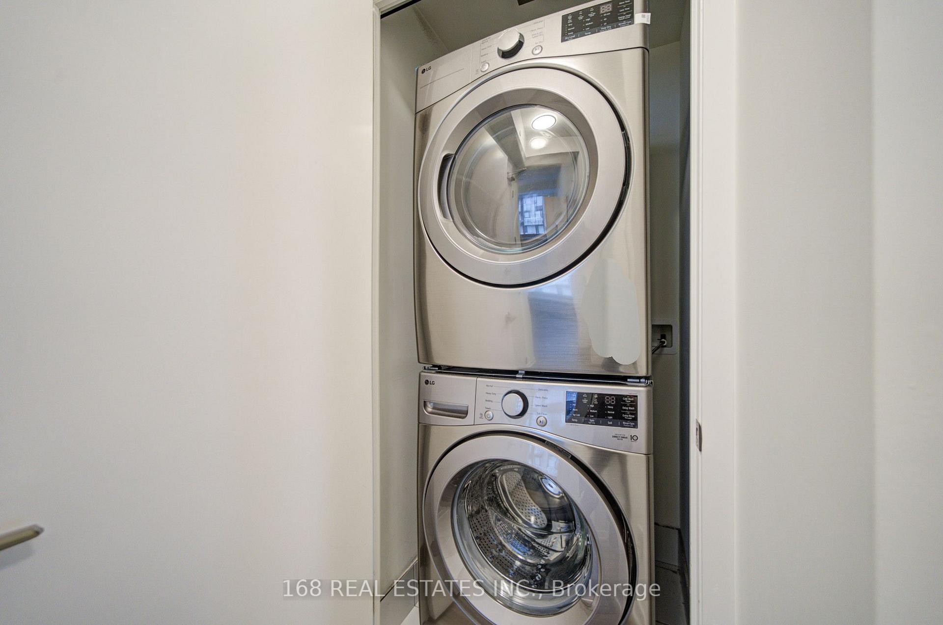 Photo 11 of Unit 429, 2 David Eyer Drive, Richmond Hill, Rural Richmond Hill — HOMEH
