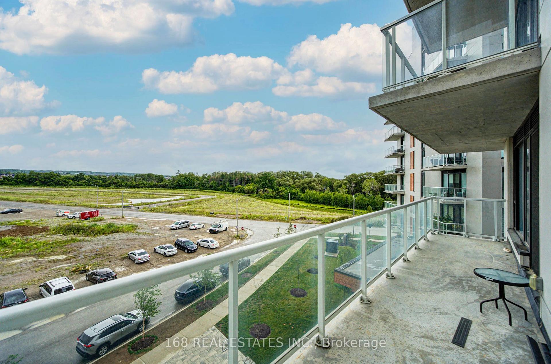 Photo 14 of Unit 429, 2 David Eyer Drive, Richmond Hill, Rural Richmond Hill — HOMEH