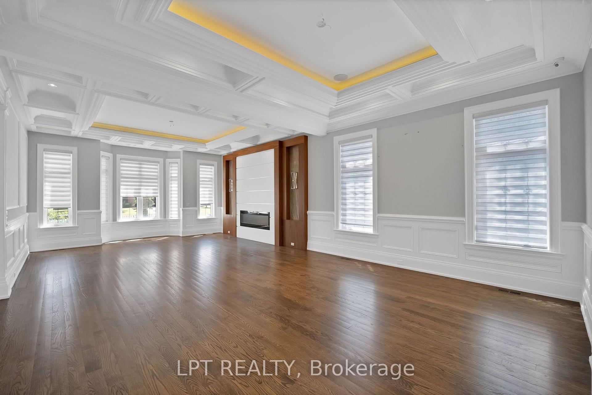 Photo 16 of 2 Poplar Drive, Richmond Hill, Oak Ridges — HOMEH