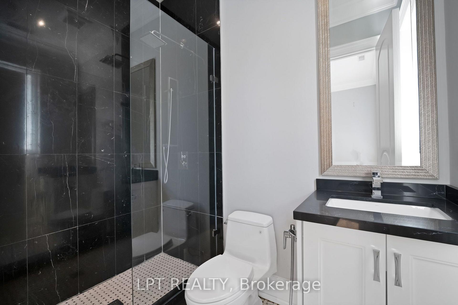 Photo 22 of 2 Poplar Drive, Richmond Hill, Oak Ridges — HOMEH