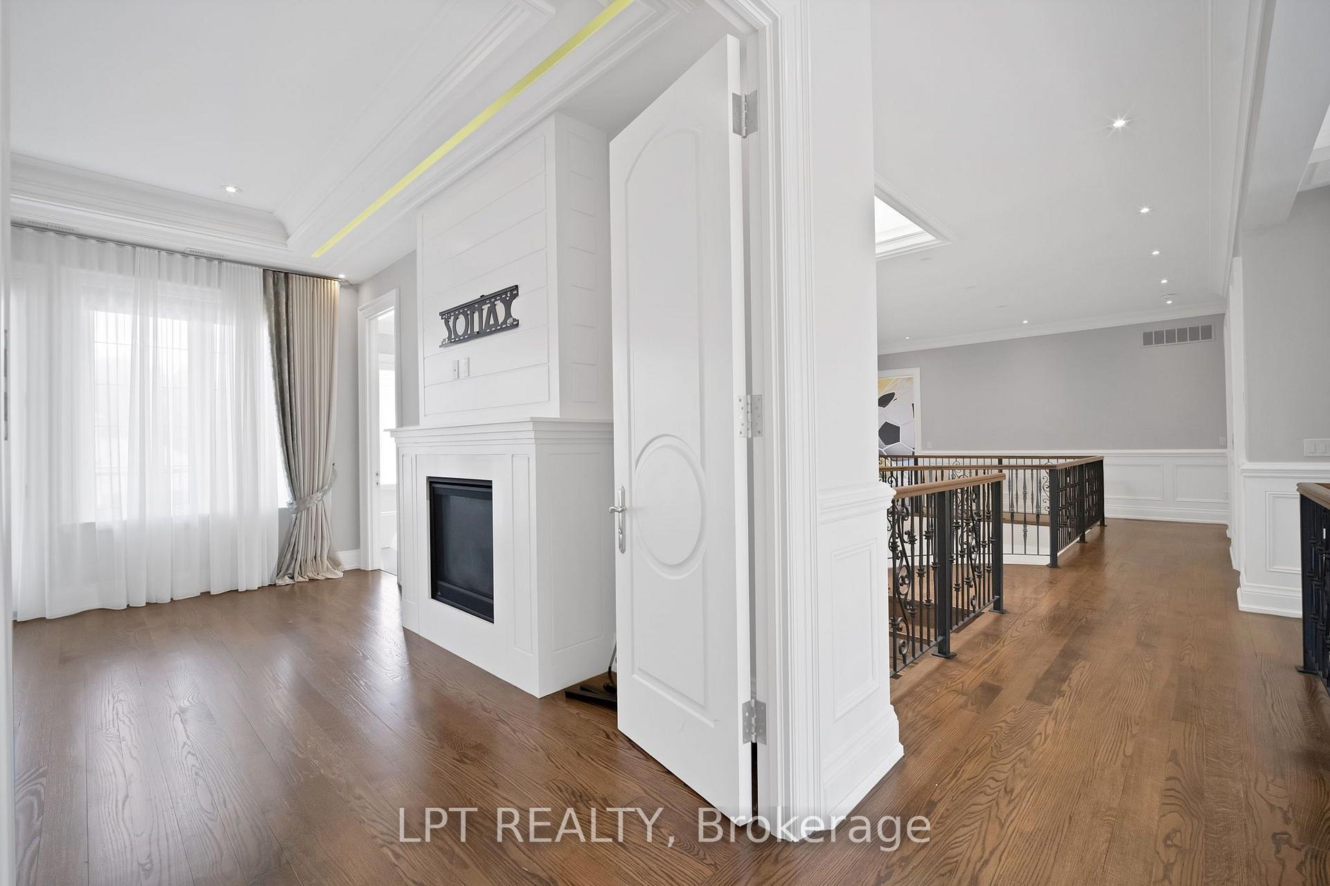 Photo 36 of 2 Poplar Drive, Richmond Hill, Oak Ridges — HOMEH