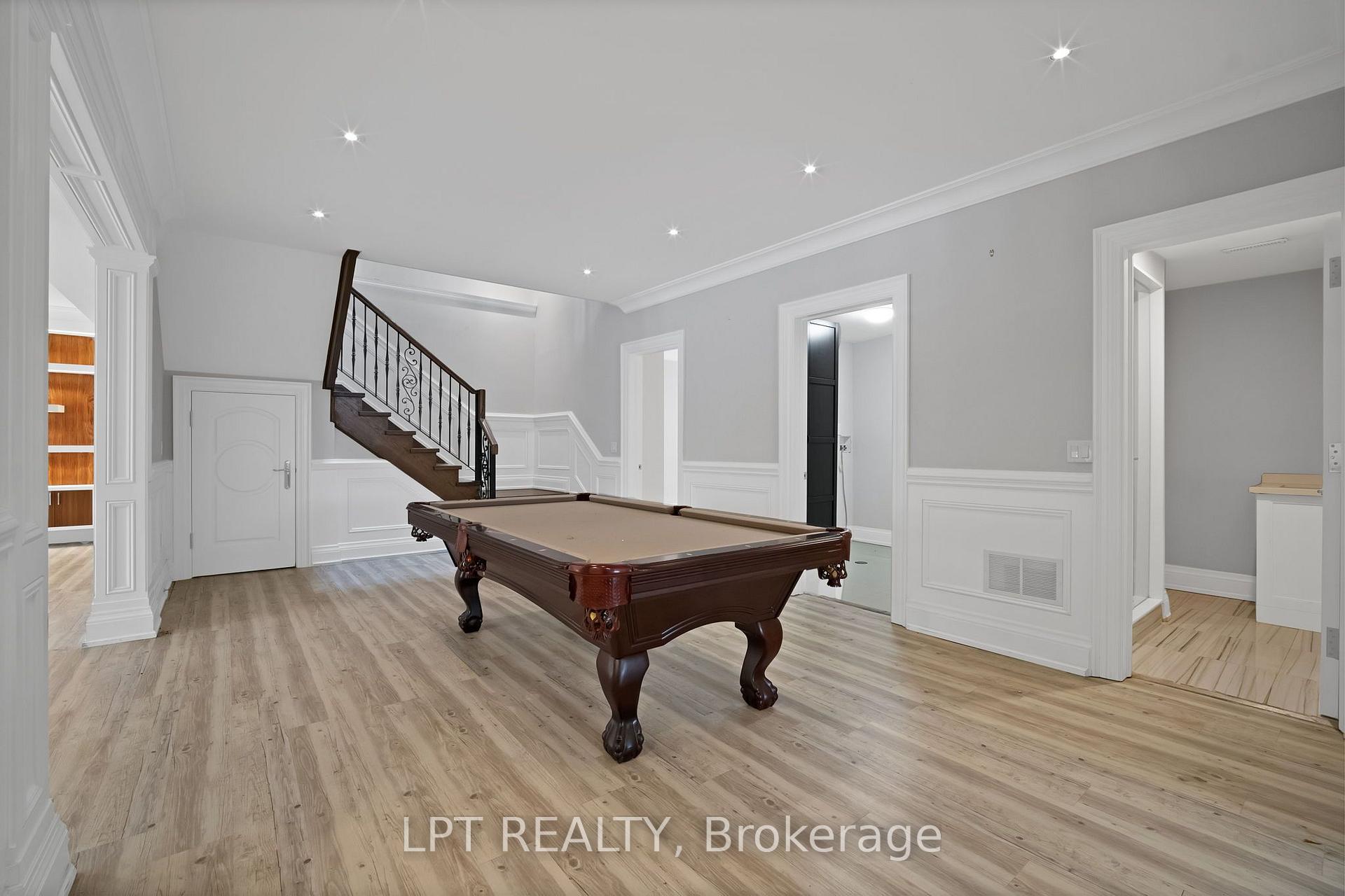 Photo 38 of 2 Poplar Drive, Richmond Hill, Oak Ridges — HOMEH