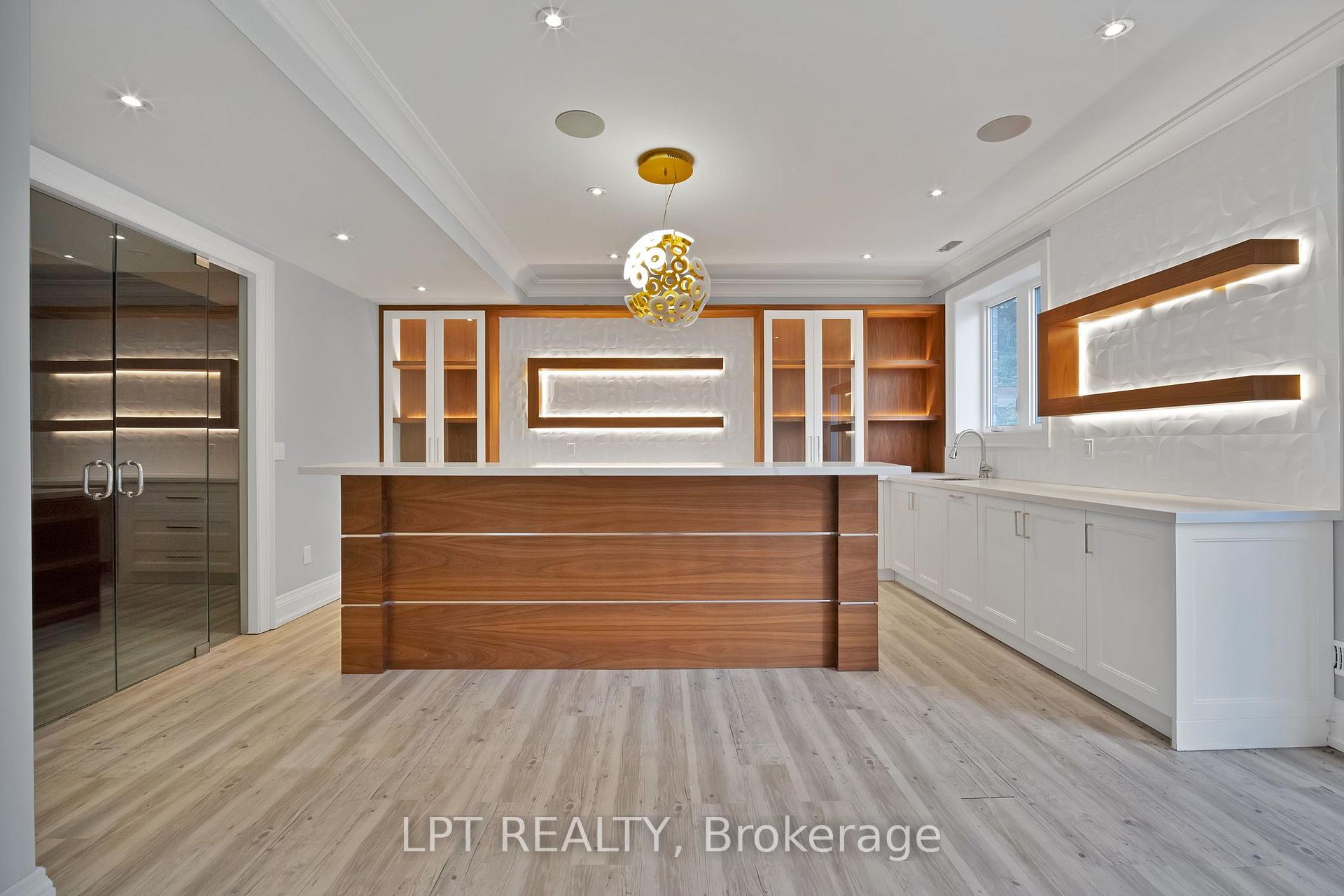 Photo 41 of 2 Poplar Drive, Richmond Hill, Oak Ridges — HOMEH