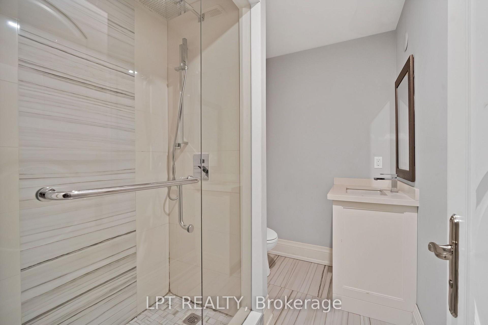 Photo 43 of 2 Poplar Drive, Richmond Hill, Oak Ridges — HOMEH