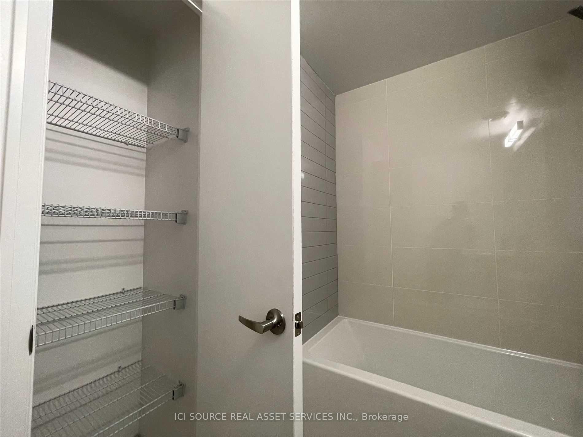 Photo 3 of Unit 2503, 30 Gibbs Road, Etobicoke, Islington-City Centre West — HOMEH