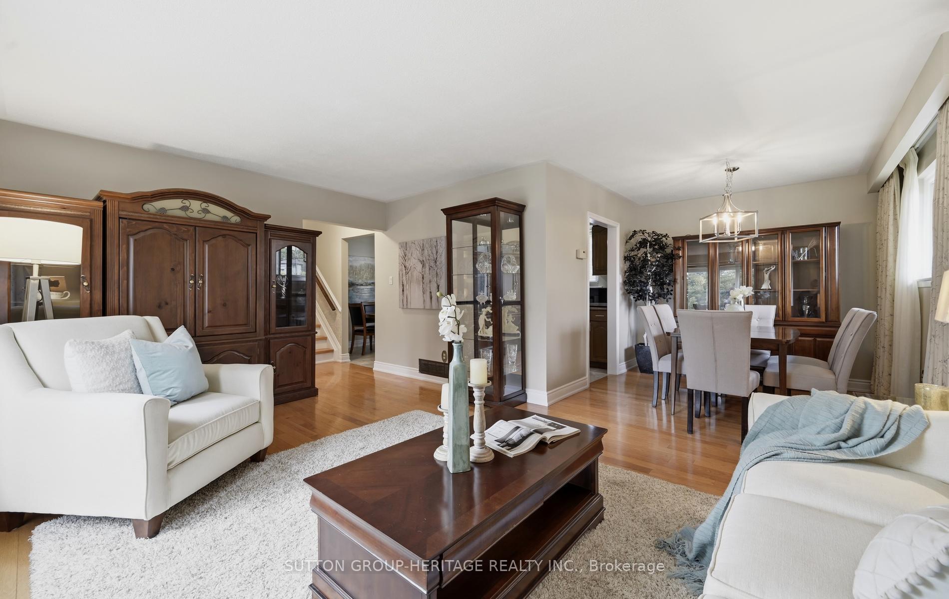 Photo 6 of 14 Gregory Road, Ajax, South East — HOMEH