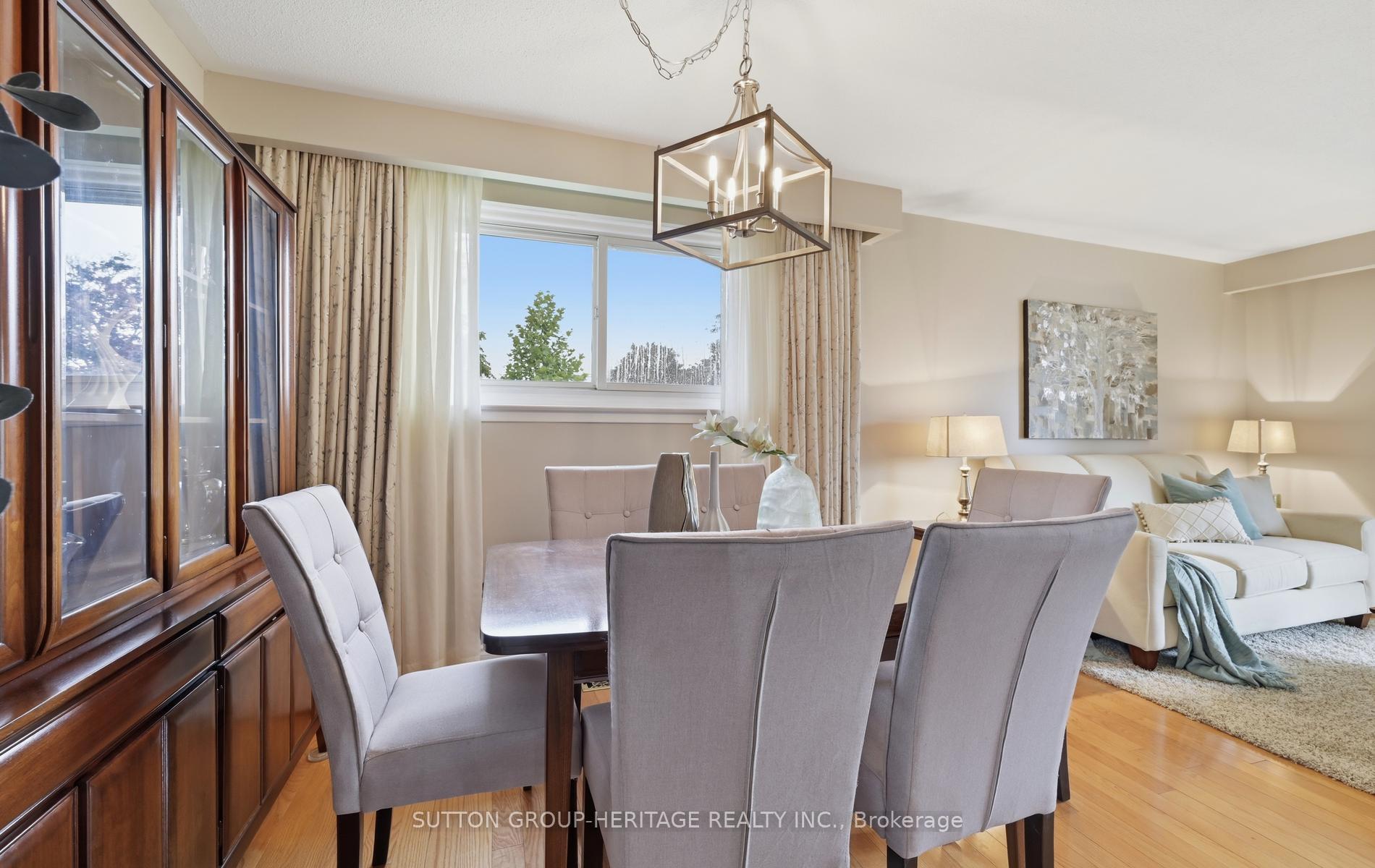Photo 9 of 14 Gregory Road, Ajax, South East — HOMEH