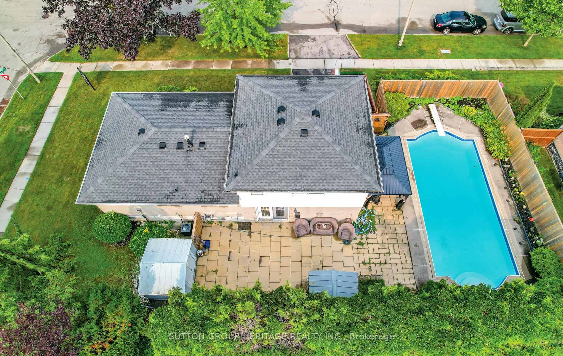 Photo 29 of 14 Gregory Road, Ajax, South East — HOMEH