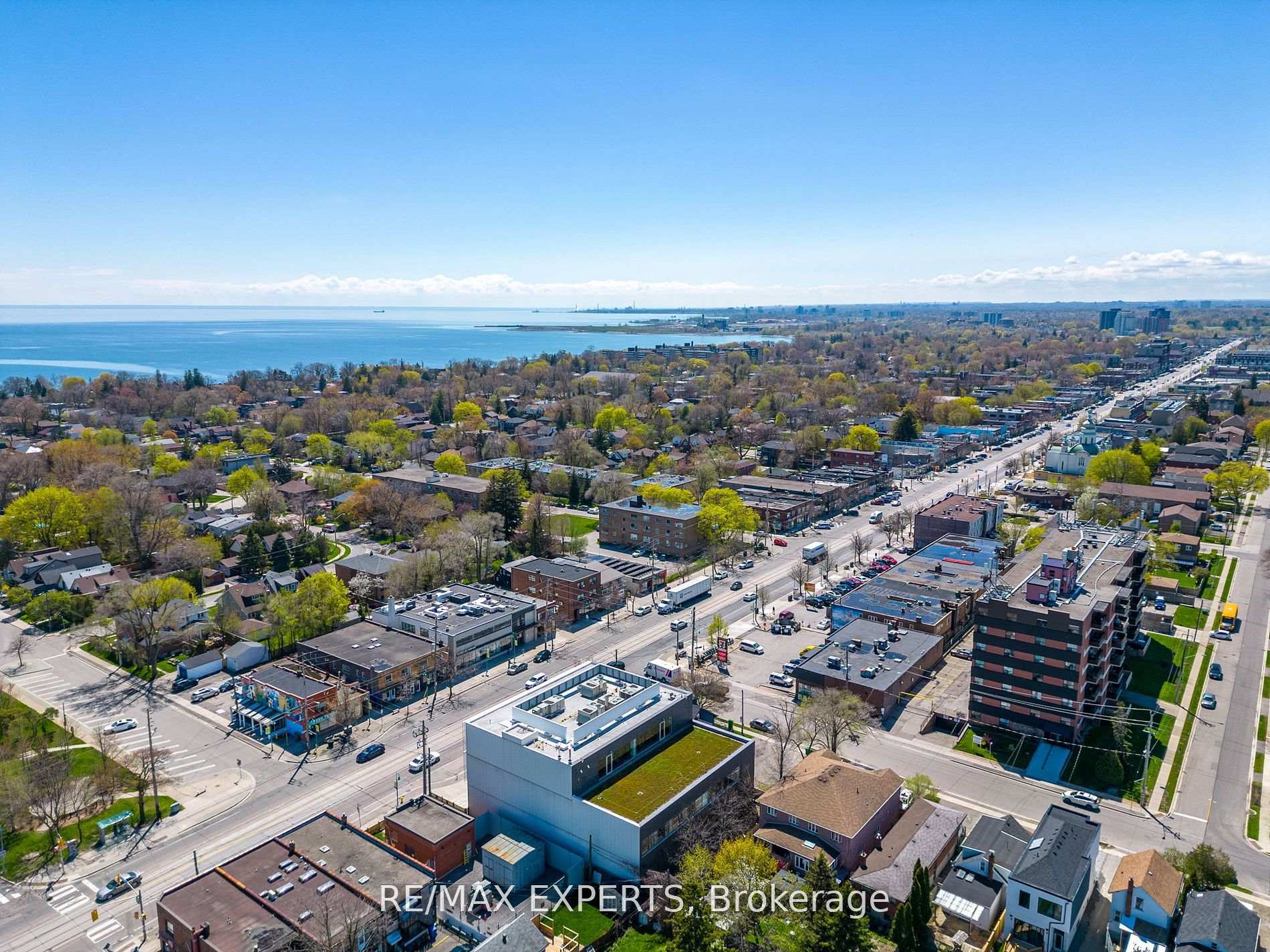 Photo 24 of Unit 101, 3261A Lakeshore Boulevard W, Etobicoke, Long Branch — HOMEH