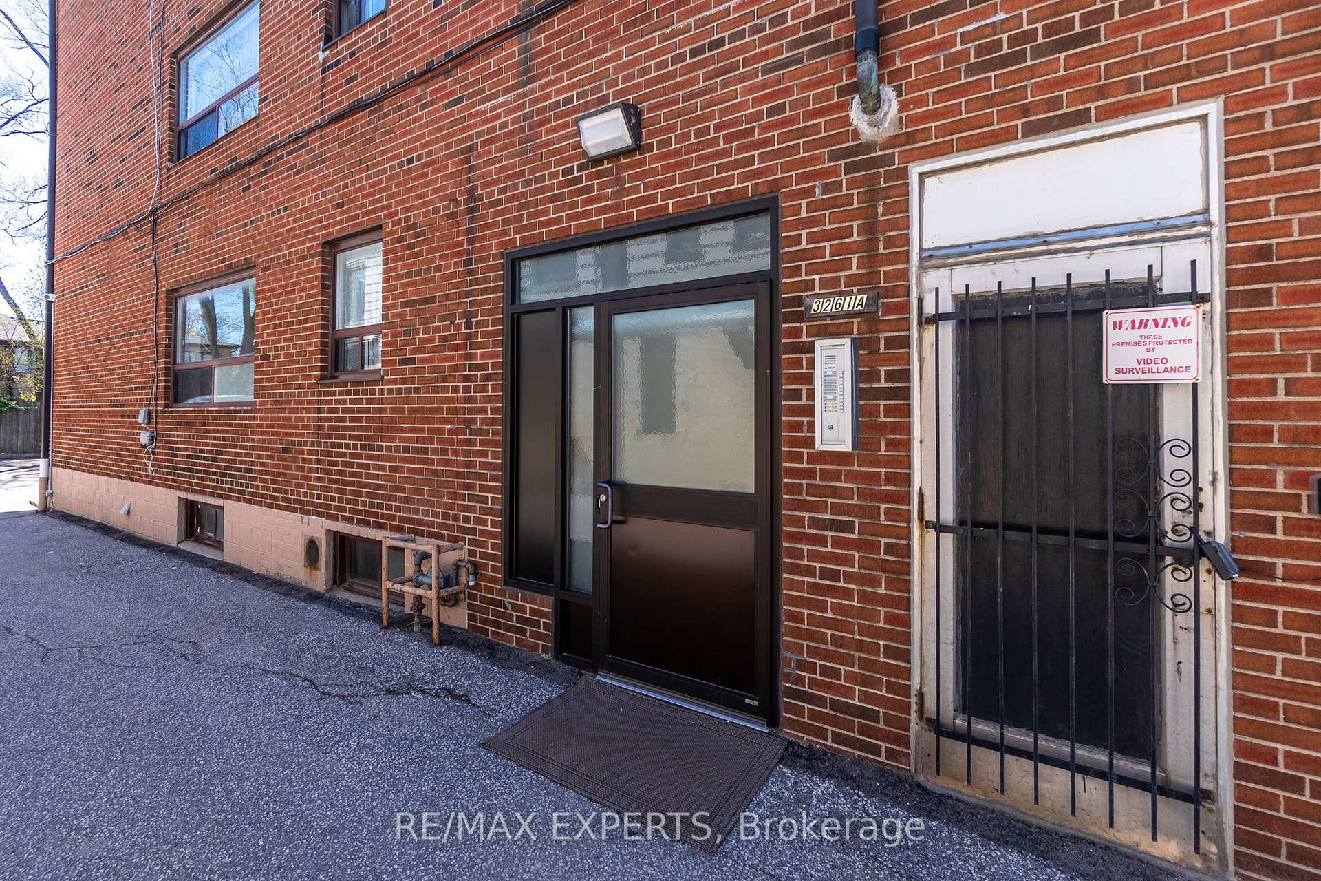 Photo 35 of Unit 101, 3261A Lakeshore Boulevard W, Etobicoke, Long Branch — HOMEH