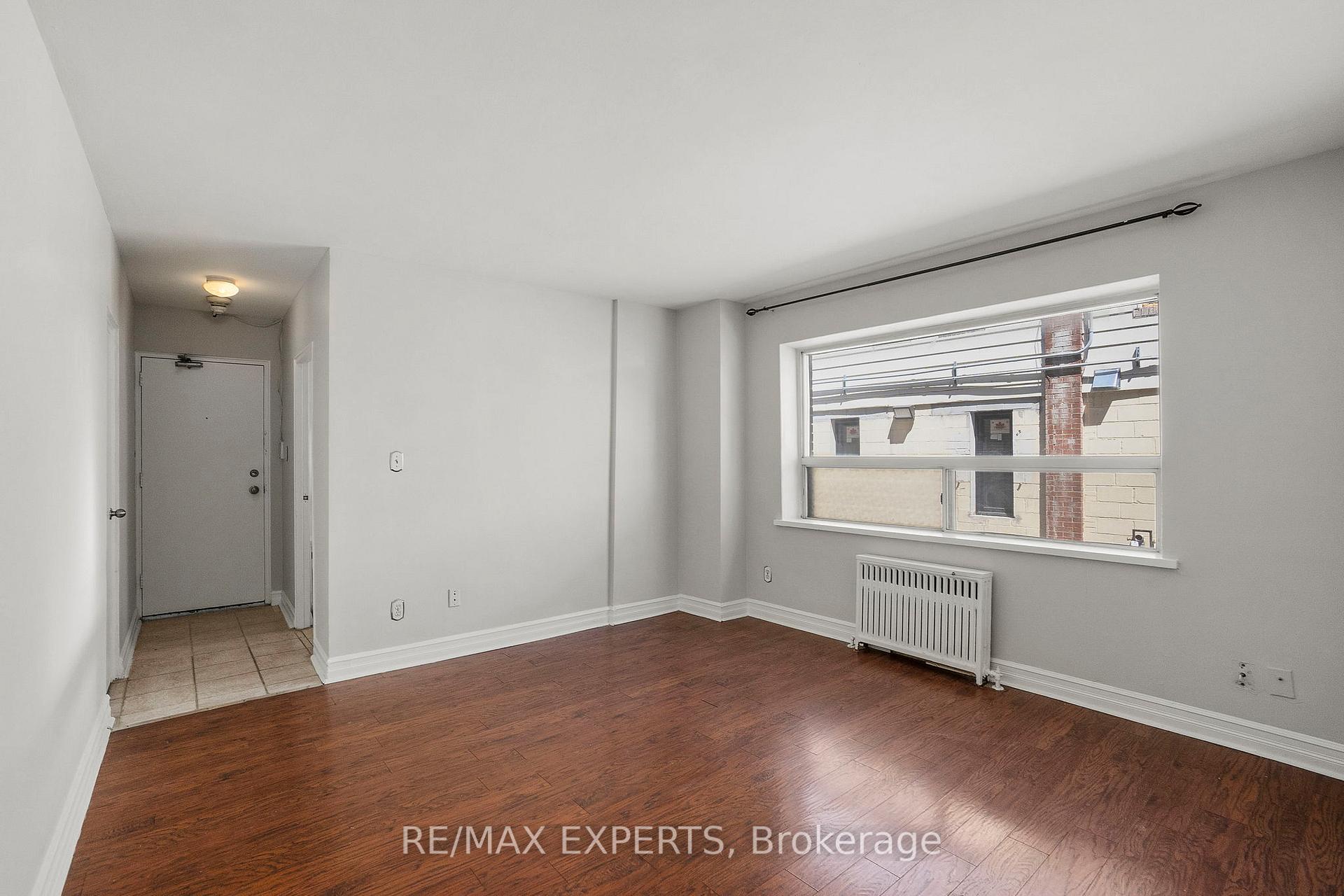 Photo 42 of Unit 101, 3261A Lakeshore Boulevard W, Etobicoke, Long Branch — HOMEH