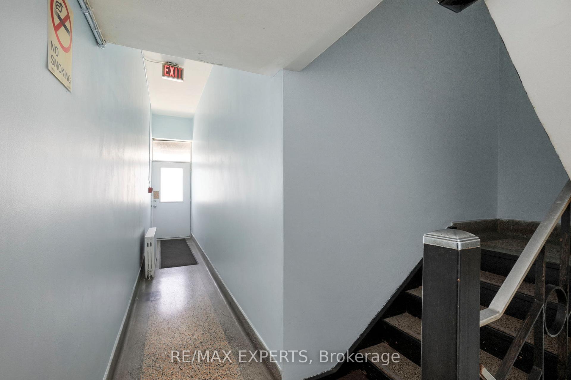 Photo 50 of Unit 101, 3261A Lakeshore Boulevard W, Etobicoke, Long Branch — HOMEH