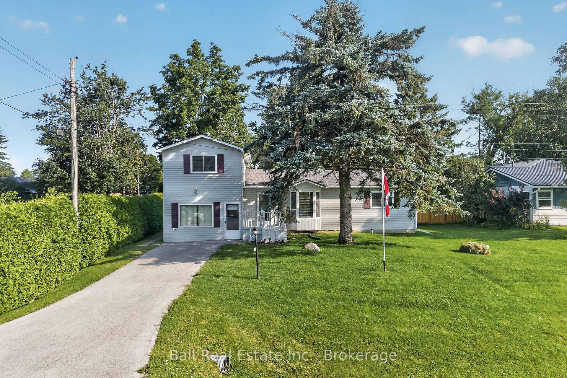 Photo 1 of 42 Maplewood Avenue, Brock, Beaverton — HOMEH