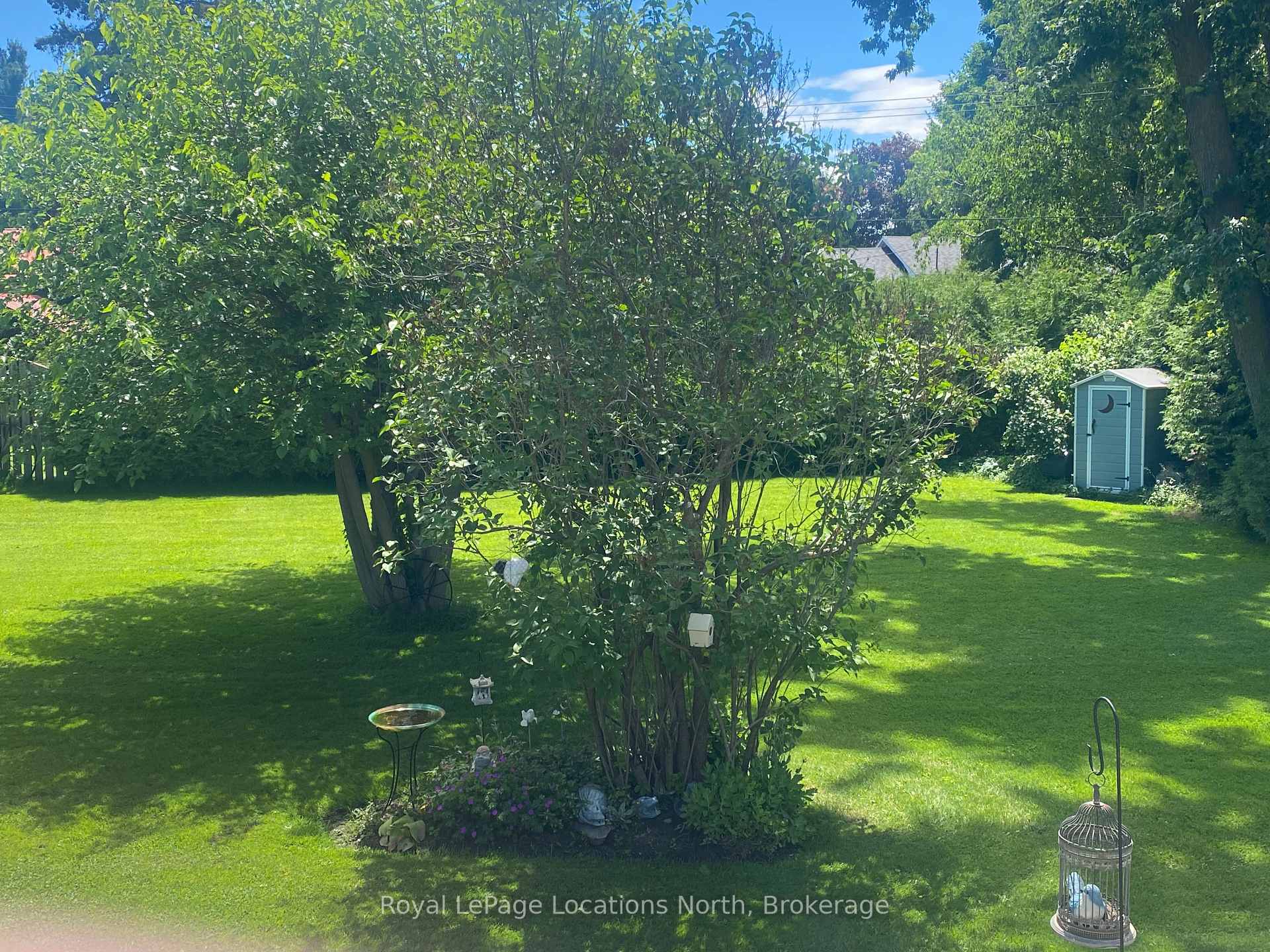 Photo 3 of 227 Superior Street, Clearview, Stayner — HOMEH