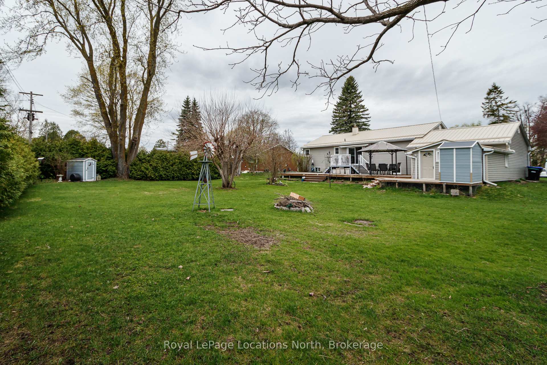 Photo 7 of 227 Superior Street, Clearview, Stayner — HOMEH