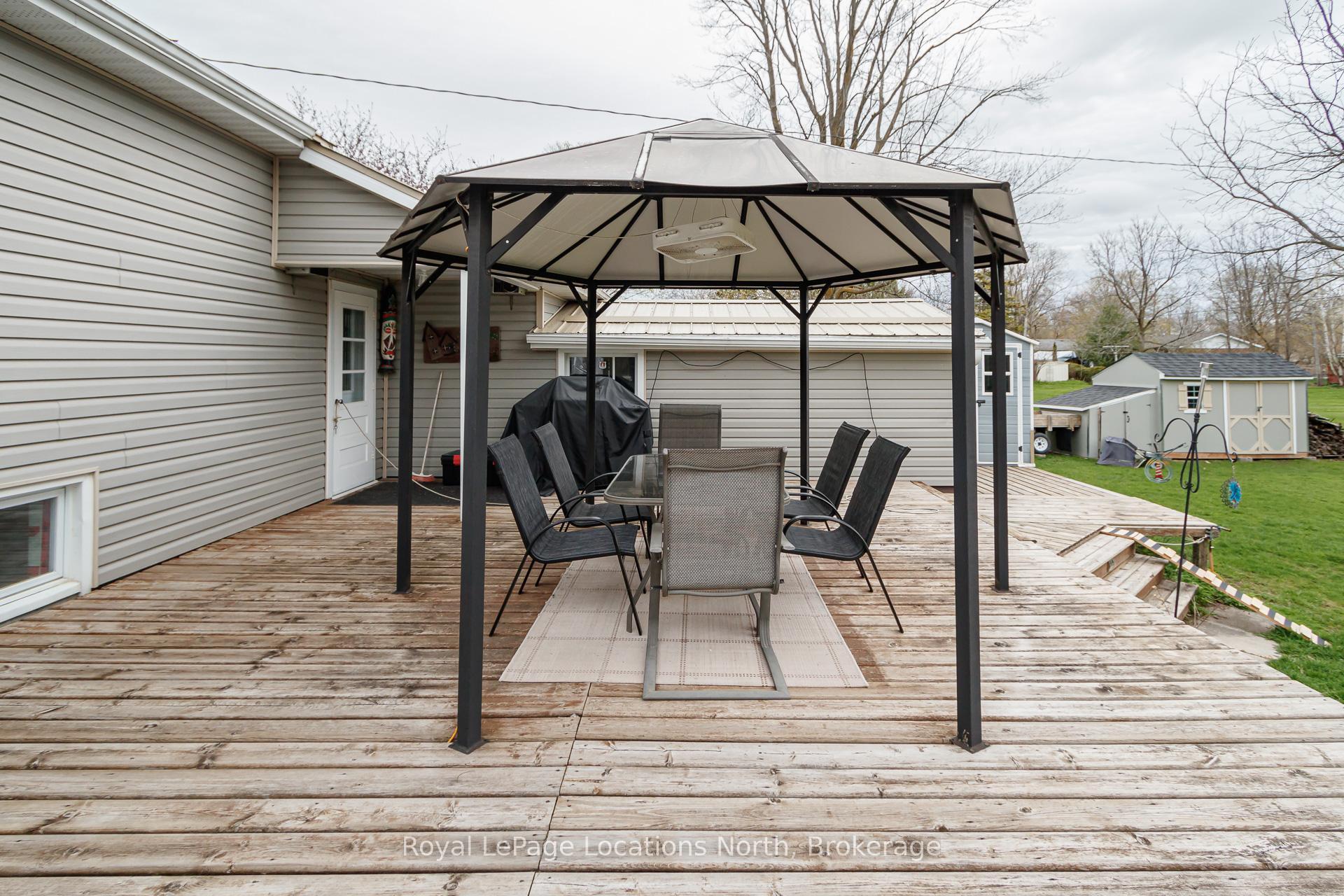 Photo 9 of 227 Superior Street, Clearview, Stayner — HOMEH