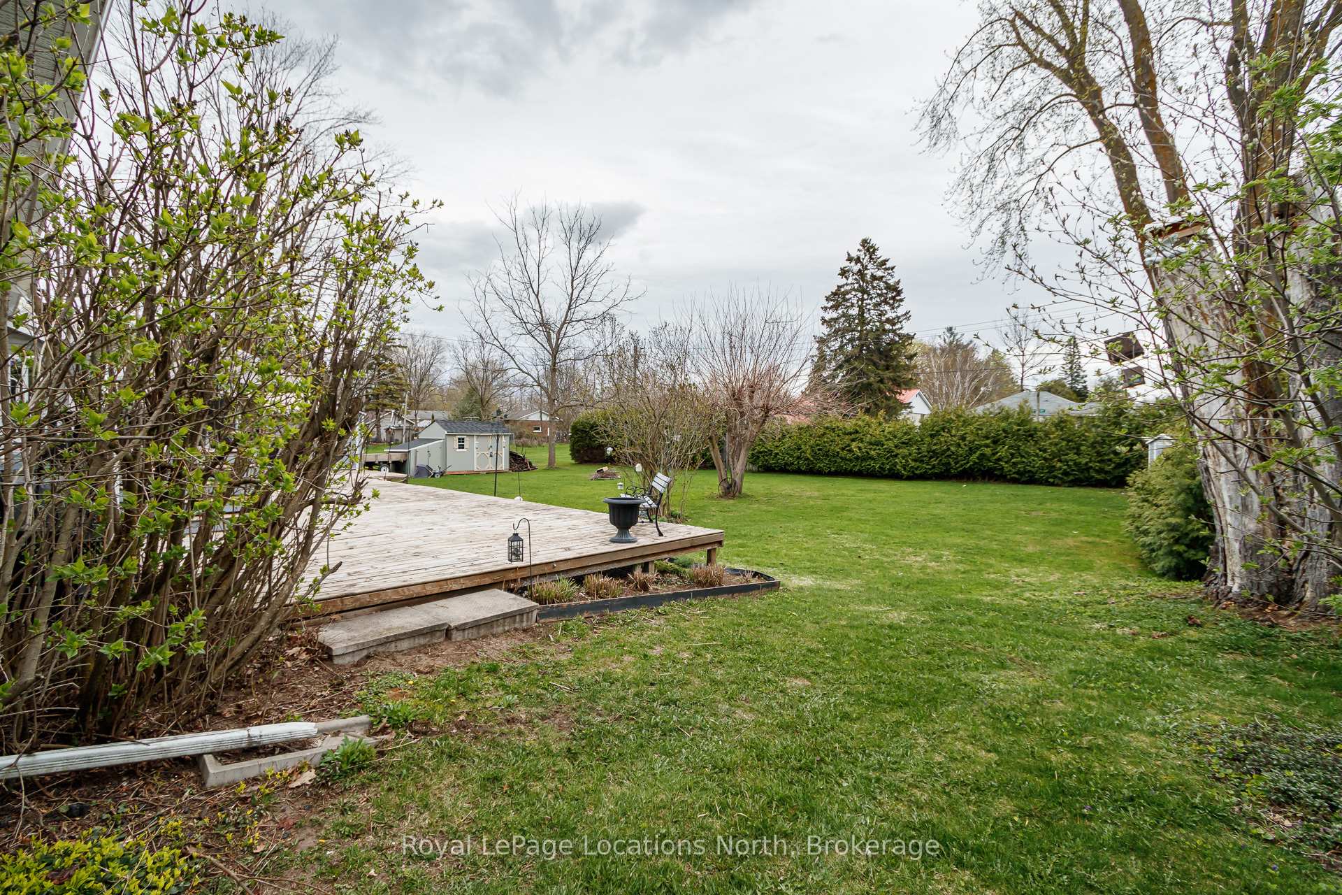 Photo 15 of 227 Superior Street, Clearview, Stayner — HOMEH
