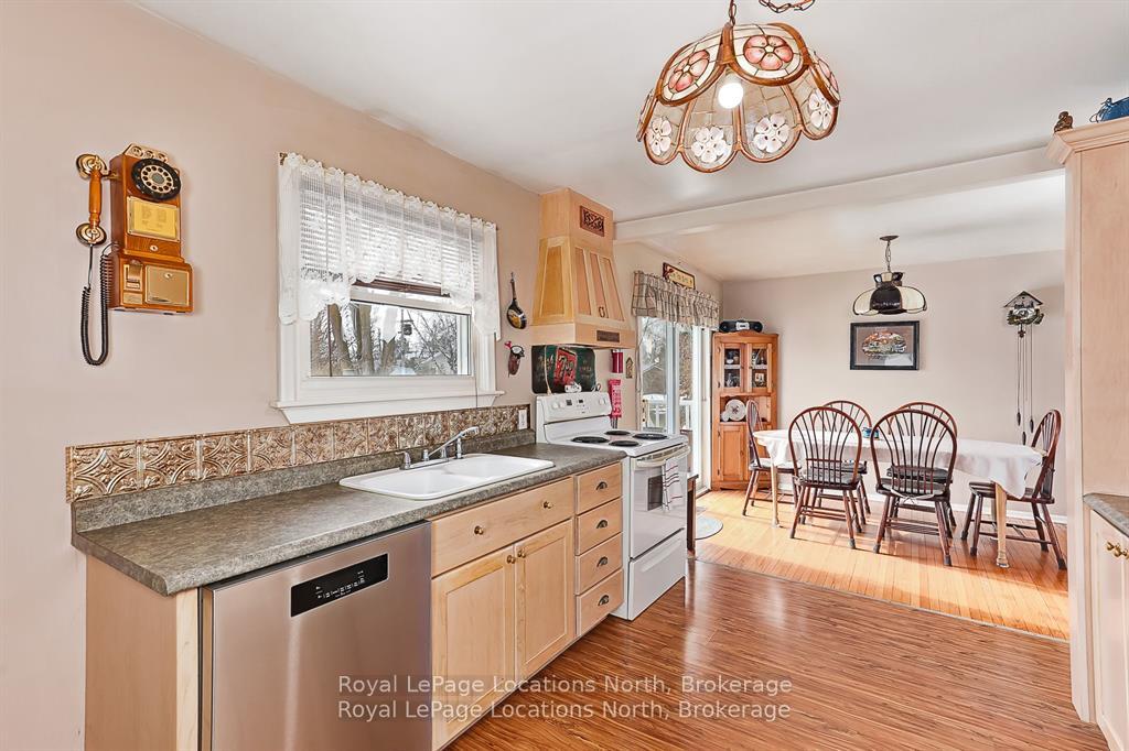 Photo 43 of 227 Superior Street, Clearview, Stayner — HOMEH