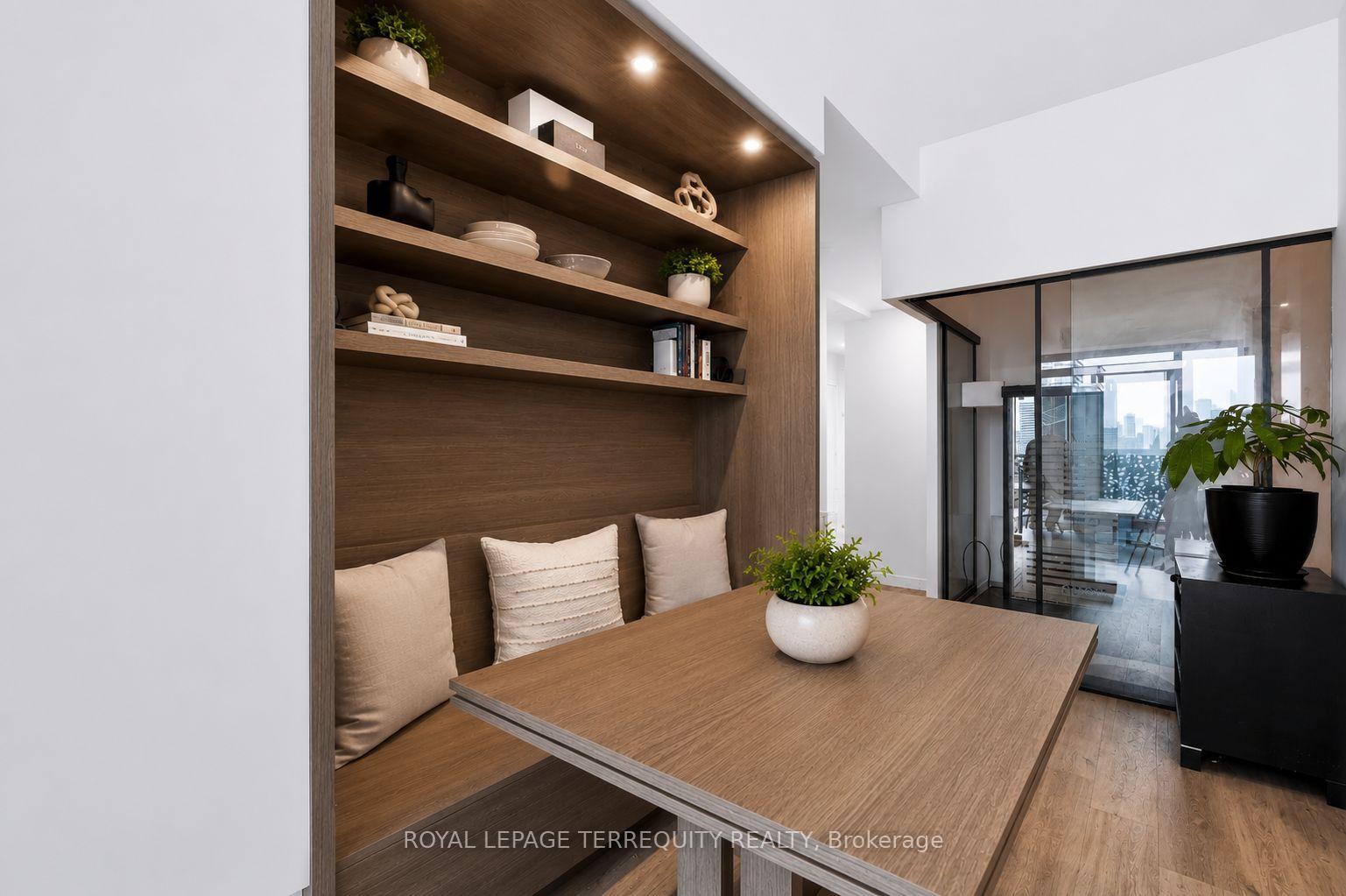 Photo 10 of Unit 1804, 55 Charles Street E, Toronto, Church-Yonge Corridor — HOMEH