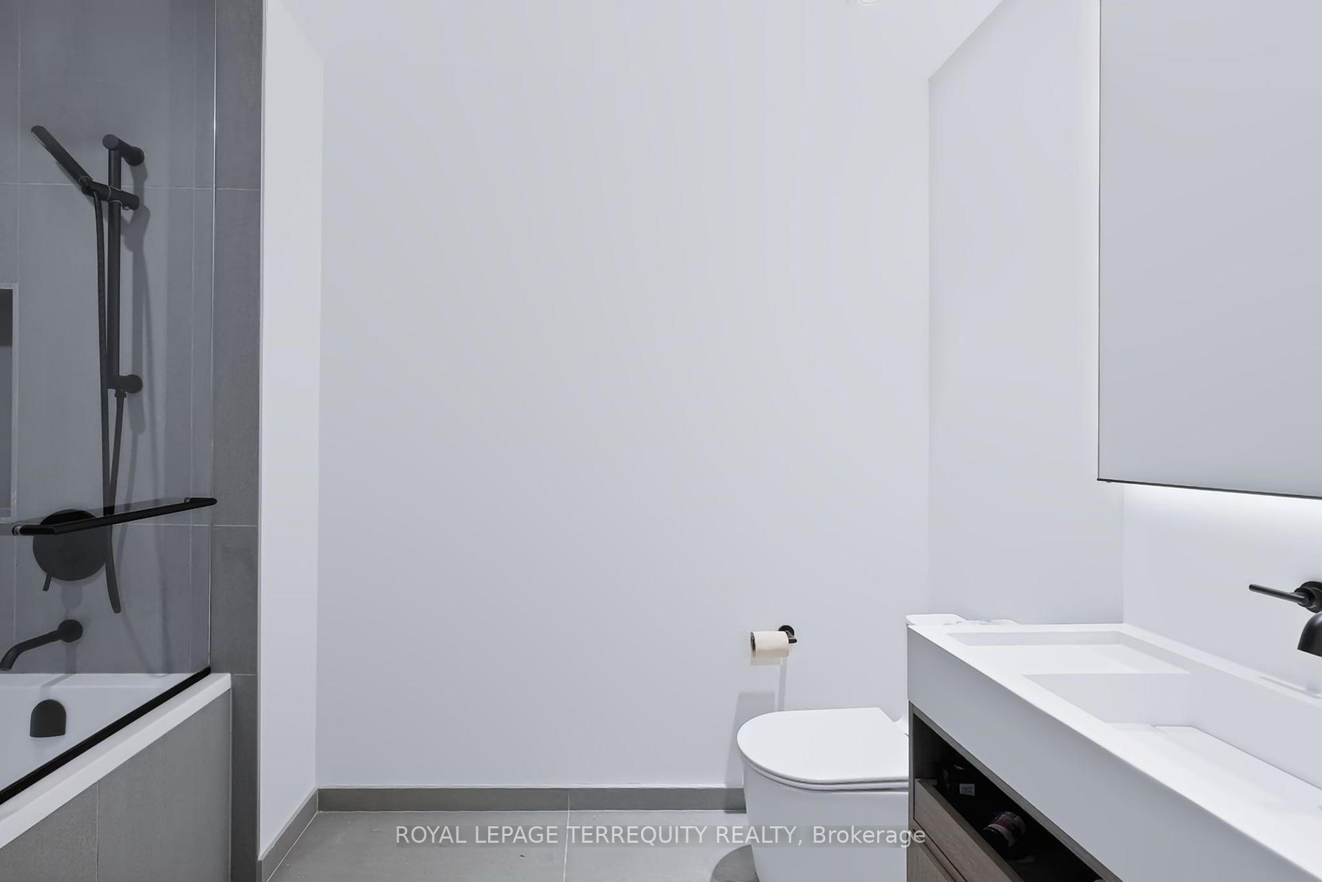 Photo 17 of Unit 1804, 55 Charles Street E, Toronto, Church-Yonge Corridor — HOMEH