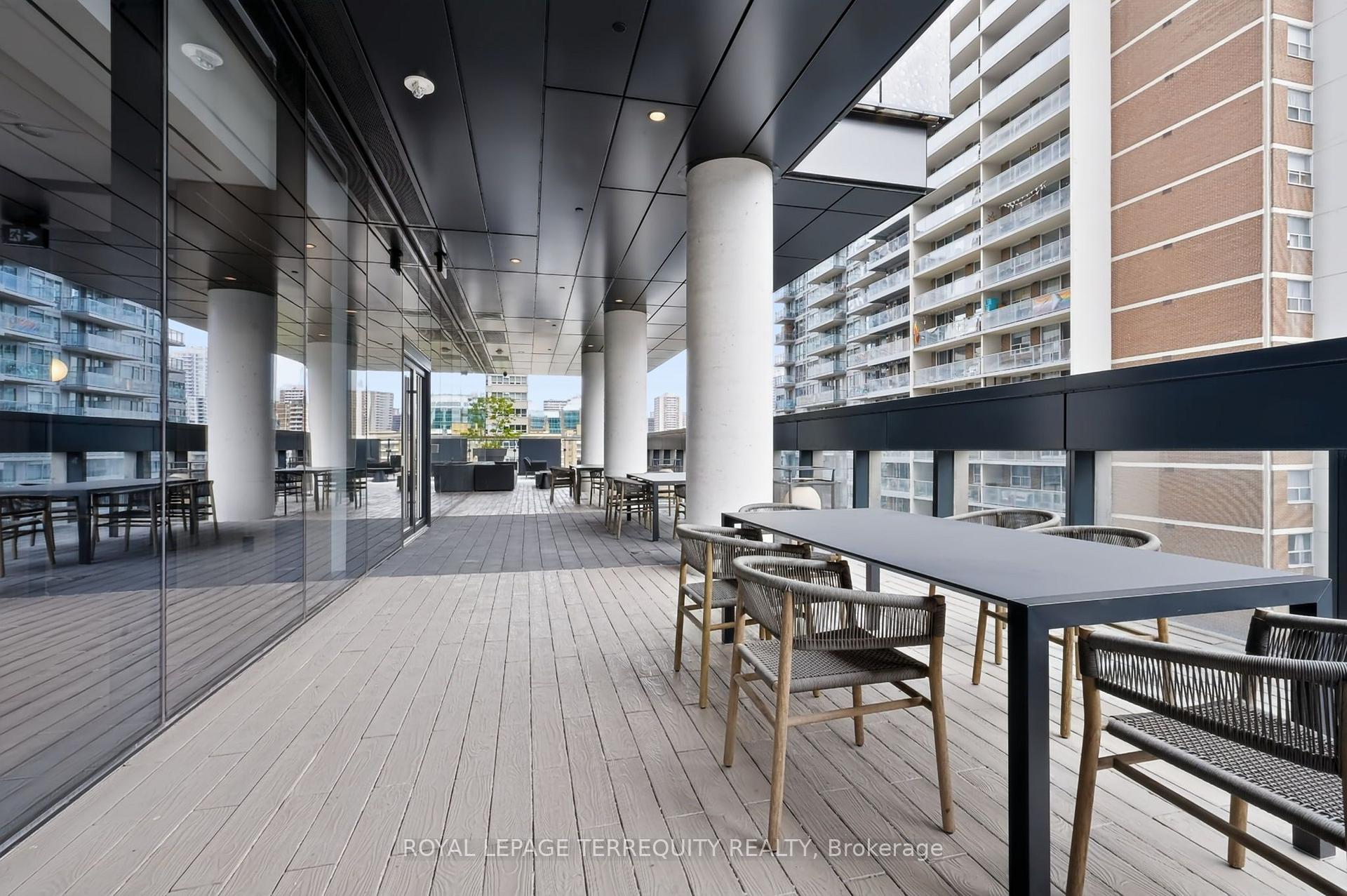 Photo 30 of Unit 1804, 55 Charles Street E, Toronto, Church-Yonge Corridor — HOMEH