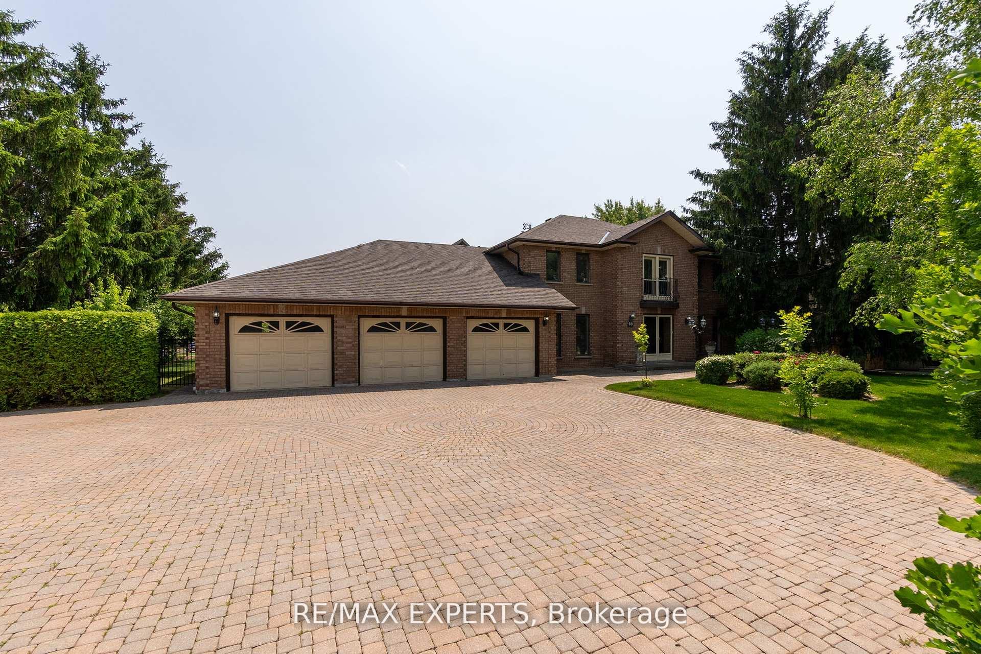 Photo 3 of 80 Colucci Drive, Vaughan, East Woodbridge — HOMEH