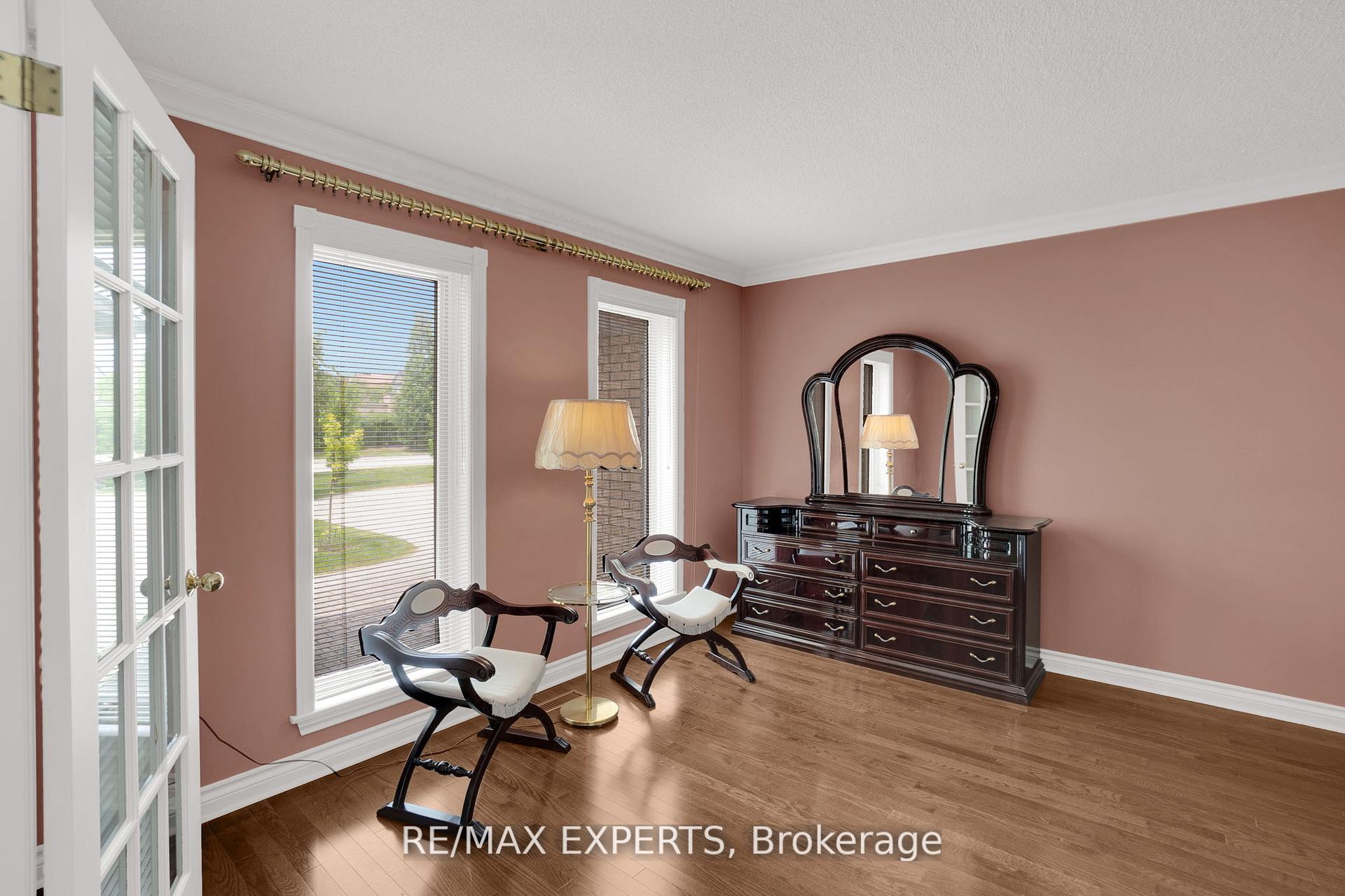 Photo 23 of 80 Colucci Drive, Vaughan, East Woodbridge — HOMEH