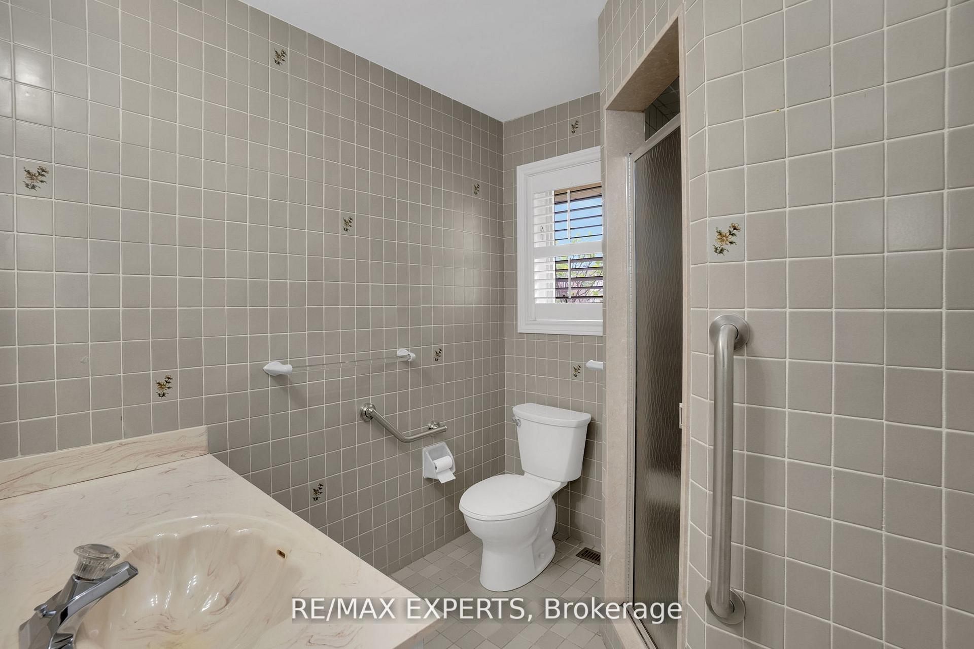 Photo 26 of 80 Colucci Drive, Vaughan, East Woodbridge — HOMEH