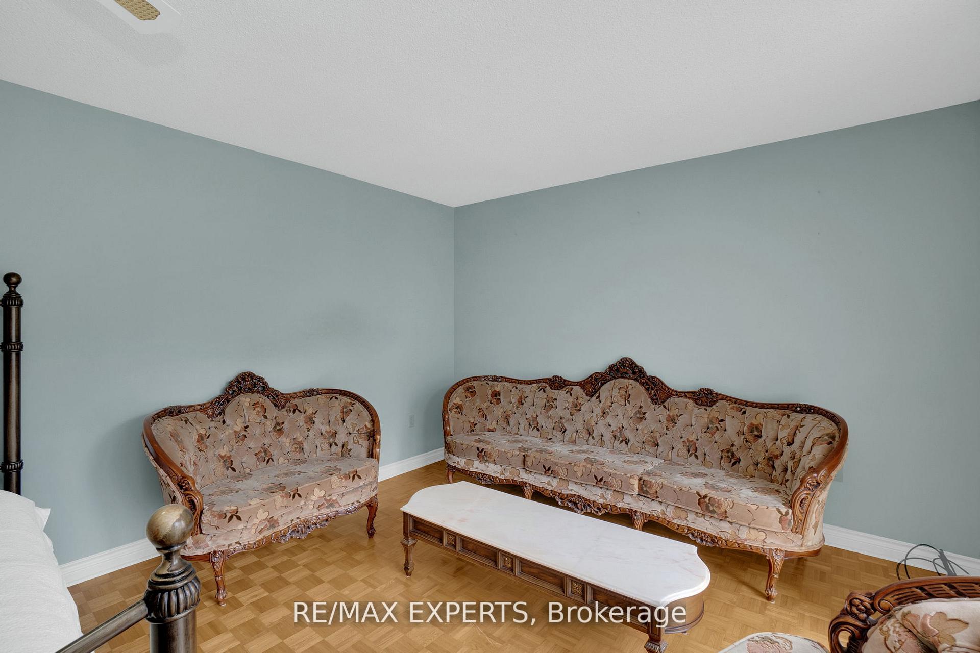 Photo 32 of 80 Colucci Drive, Vaughan, East Woodbridge — HOMEH
