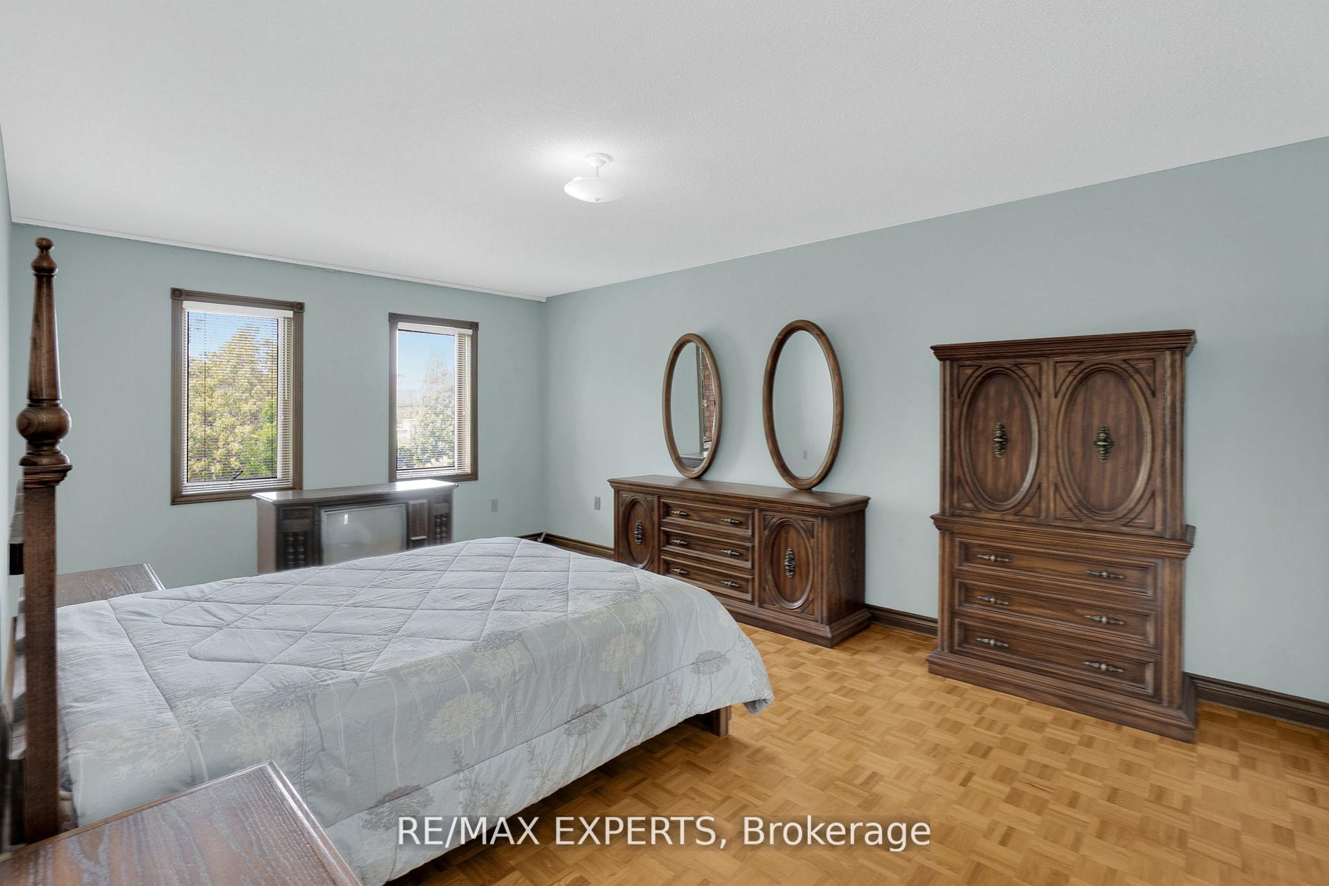 Photo 37 of 80 Colucci Drive, Vaughan, East Woodbridge — HOMEH