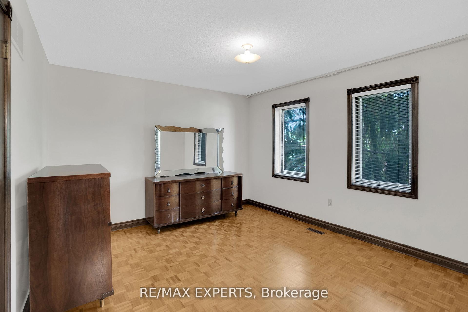 Photo 39 of 80 Colucci Drive, Vaughan, East Woodbridge — HOMEH