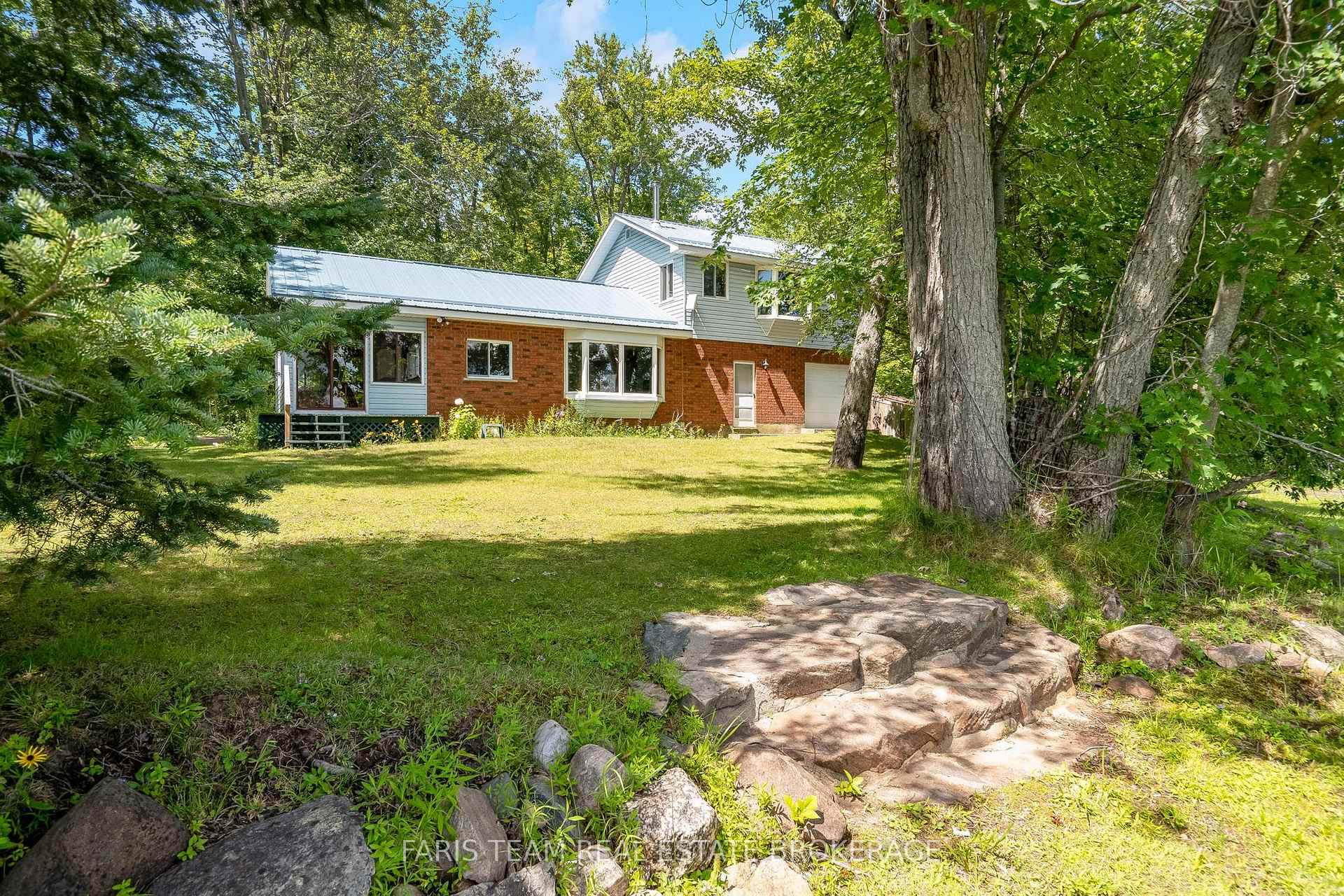 Photo 25 of 98 McLeish Drive, Kawartha Lakes, Dalton — HOMEH