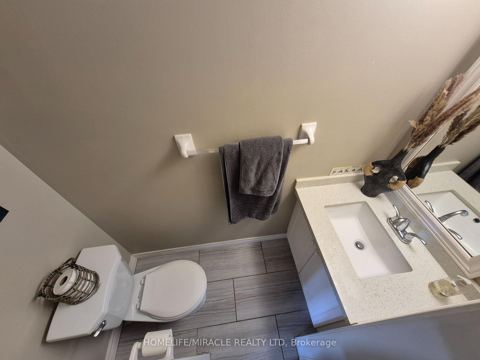 Photo 13 of 2237 Prescott Place, Burlington, Orchard — HOMEH
