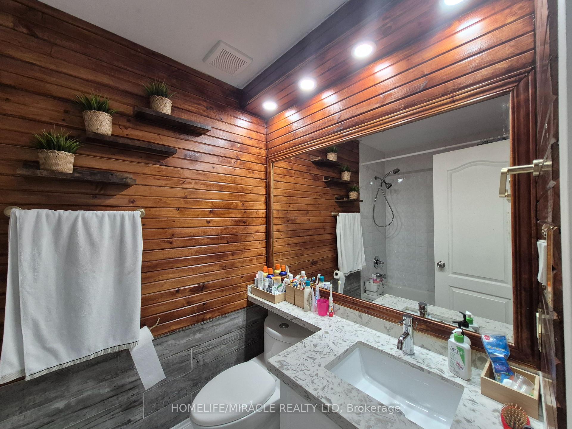 Photo 32 of 2237 Prescott Place, Burlington, Orchard — HOMEH