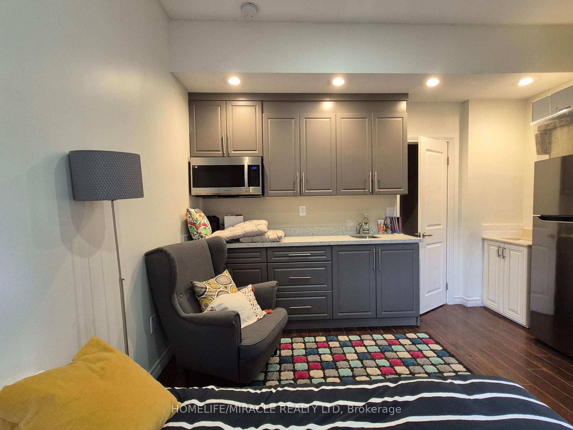 Photo 33 of 2237 Prescott Place, Burlington, Orchard — HOMEH