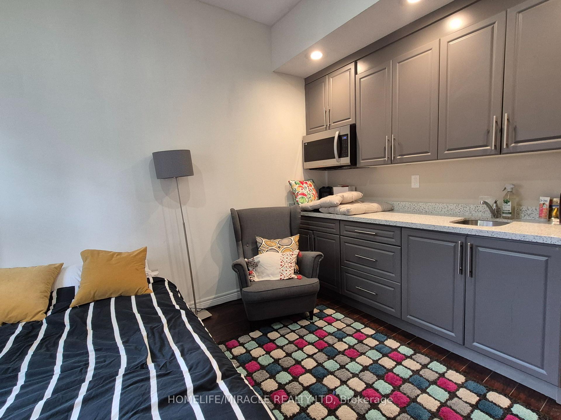 Photo 34 of 2237 Prescott Place, Burlington, Orchard — HOMEH