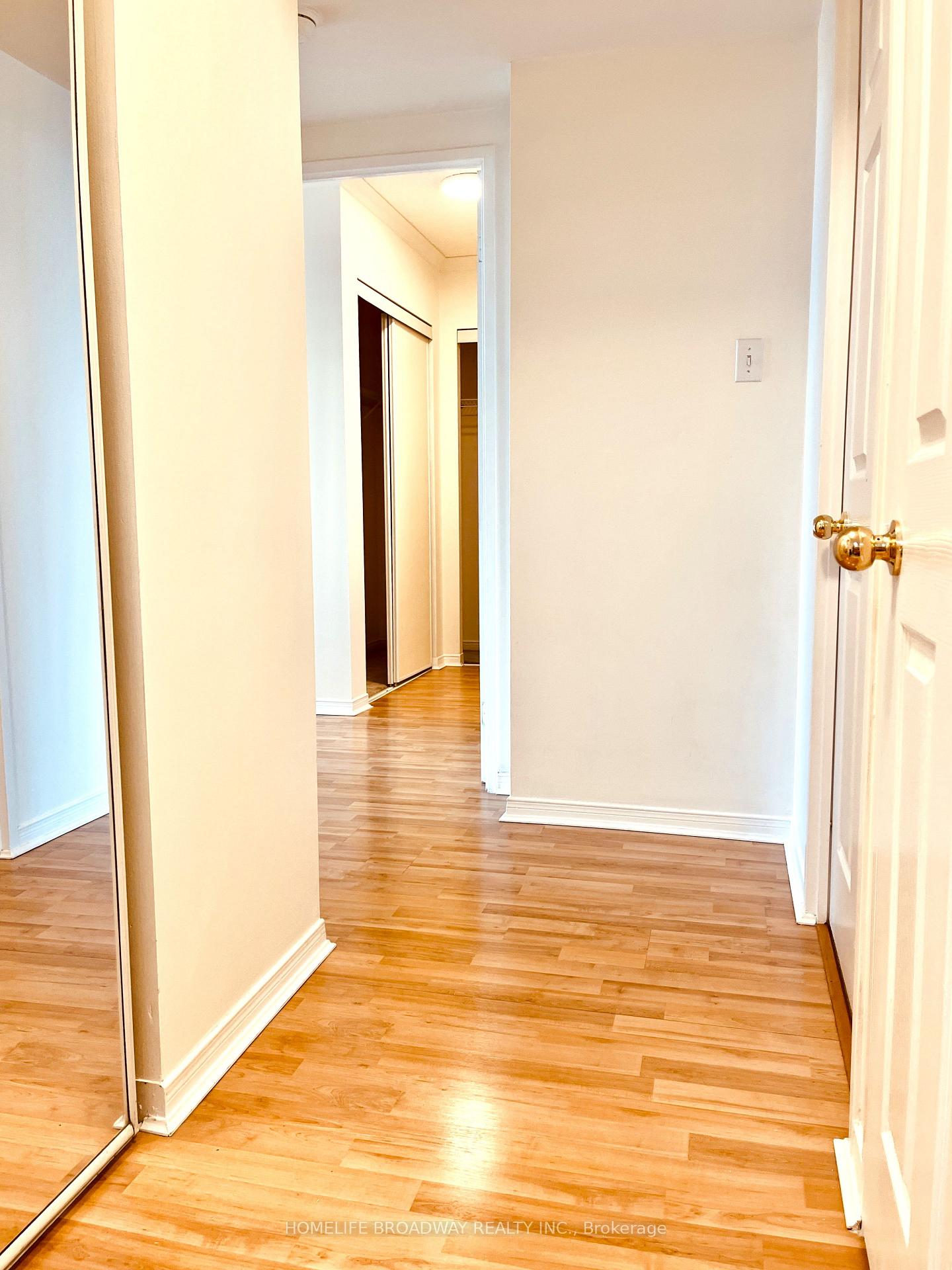 Photo 14 of Unit 1702, 2177 Burnhamthorpe Road W, Mississauga, Erin Mills — HOMEH