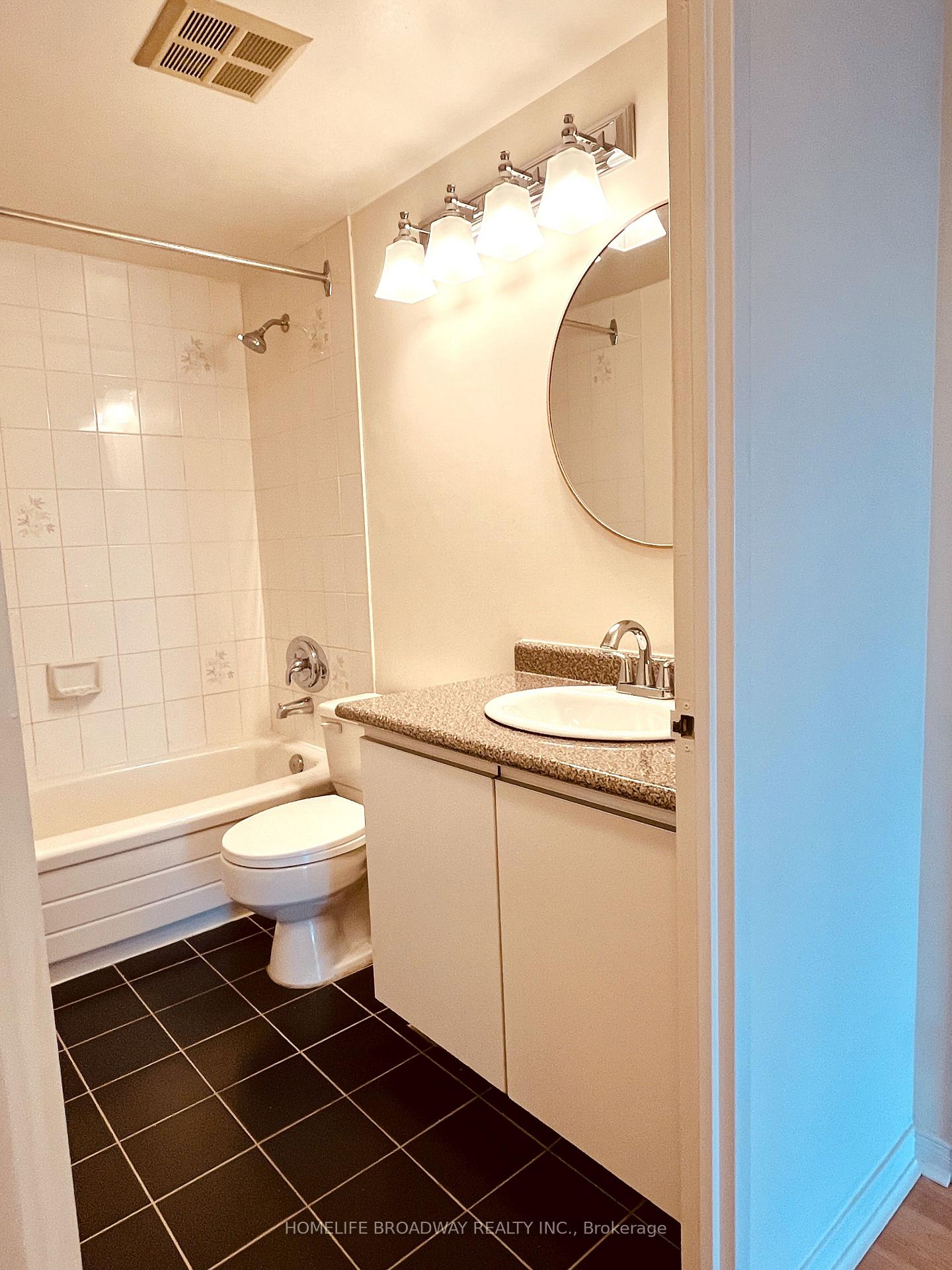 Photo 18 of Unit 1702, 2177 Burnhamthorpe Road W, Mississauga, Erin Mills — HOMEH