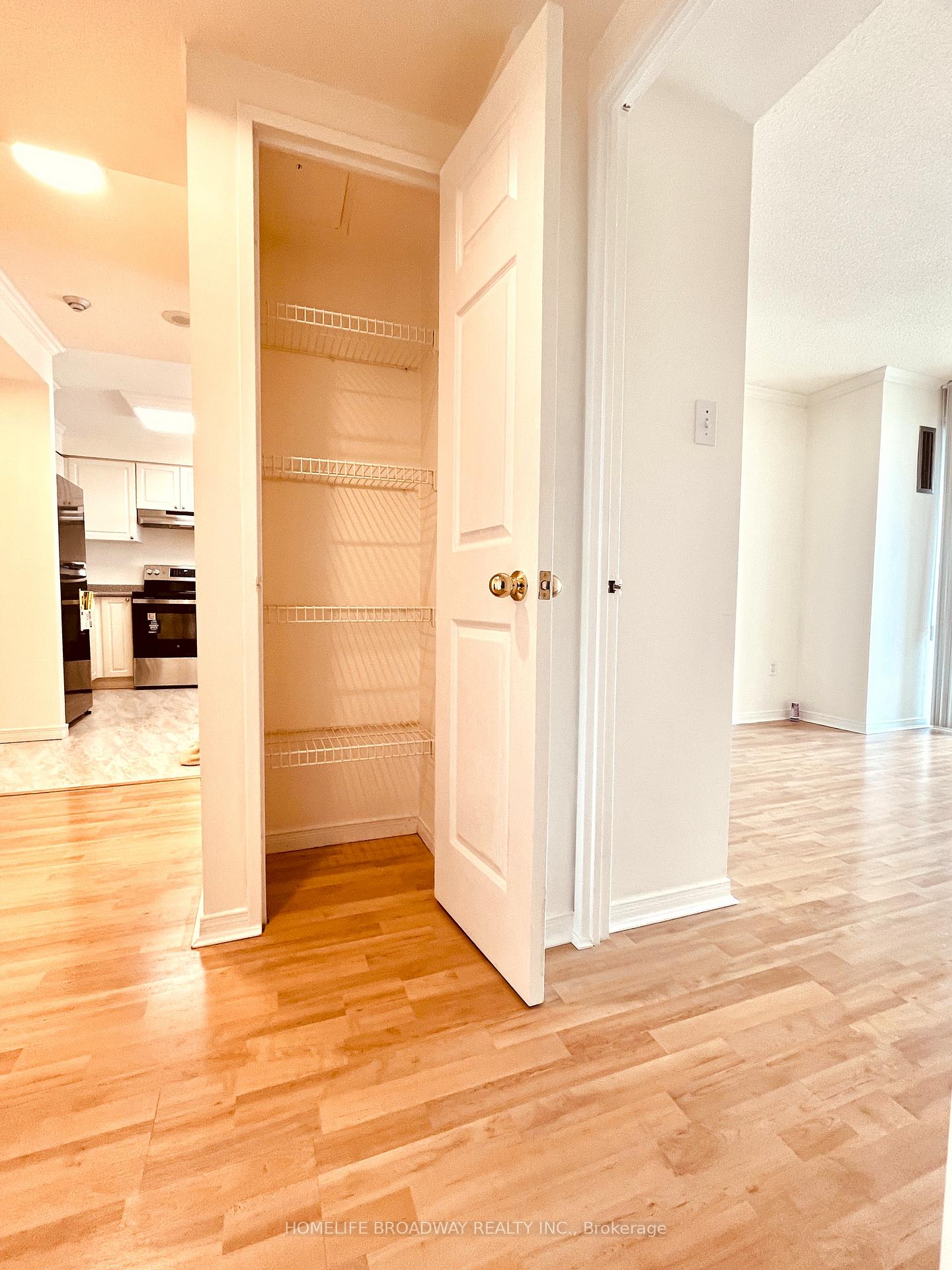 Photo 28 of Unit 1702, 2177 Burnhamthorpe Road W, Mississauga, Erin Mills — HOMEH