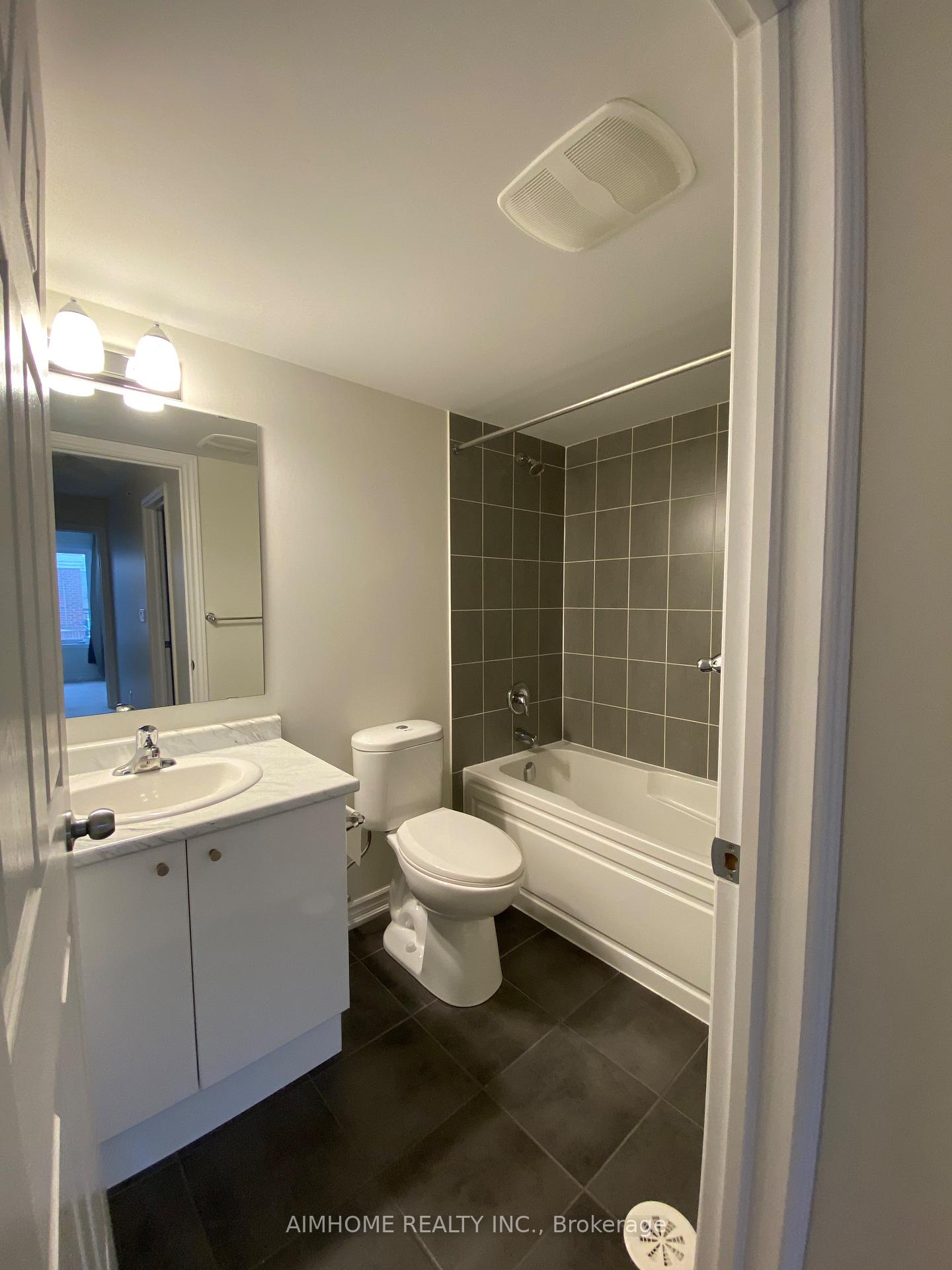 Photo 19 of Unit 59, 130 Twenty Fourth Street, Etobicoke, Long Branch — HOMEH