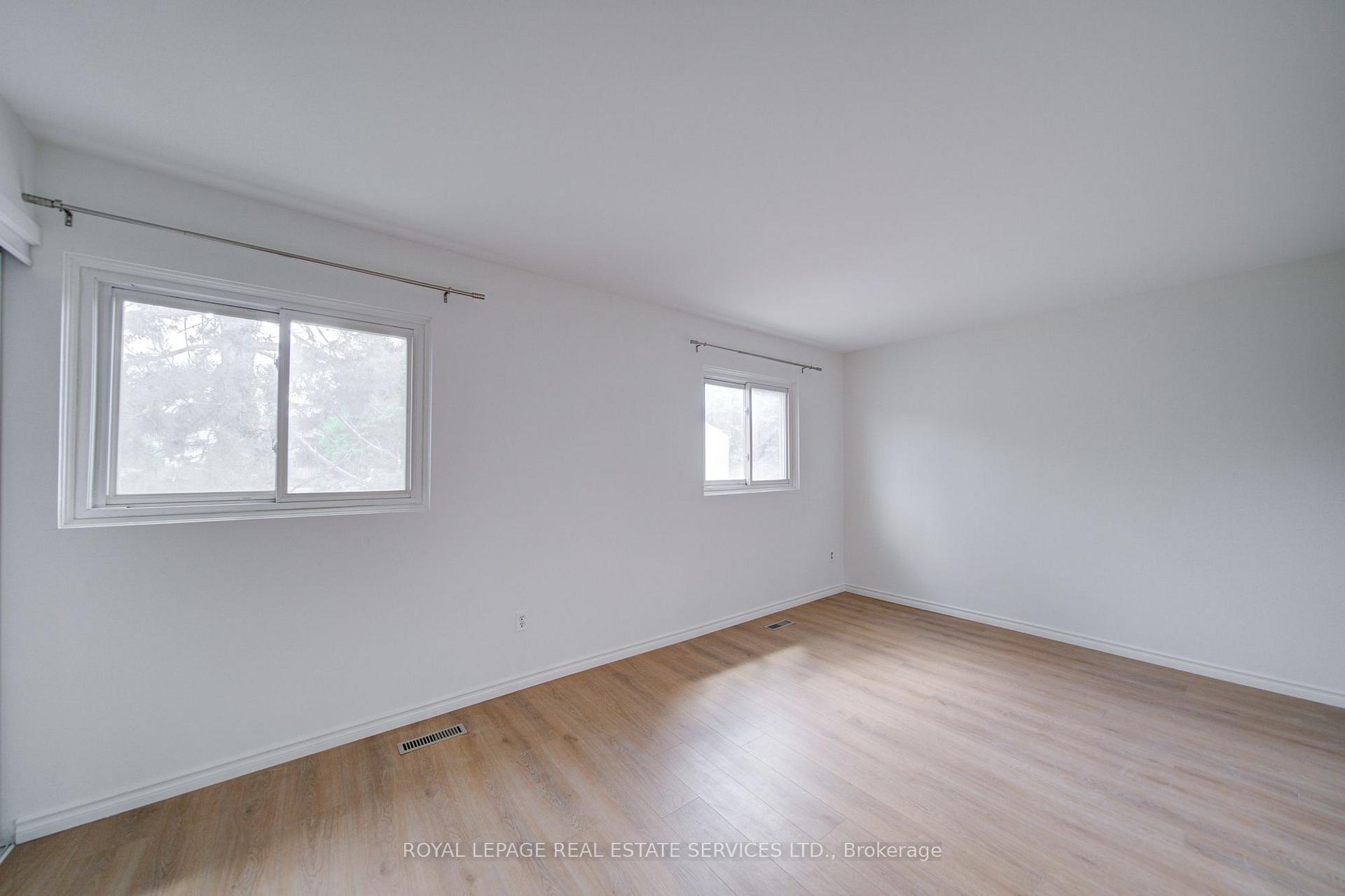 Photo 21 of Unit 4, 3500 Glen Erin Drive, Mississauga, Erin Mills — HOMEH