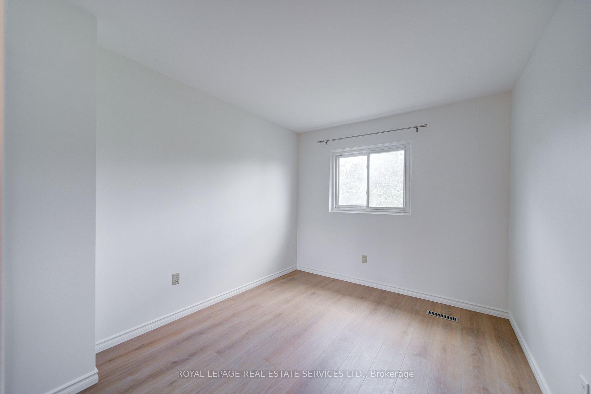 Photo 29 of Unit 4, 3500 Glen Erin Drive, Mississauga, Erin Mills — HOMEH