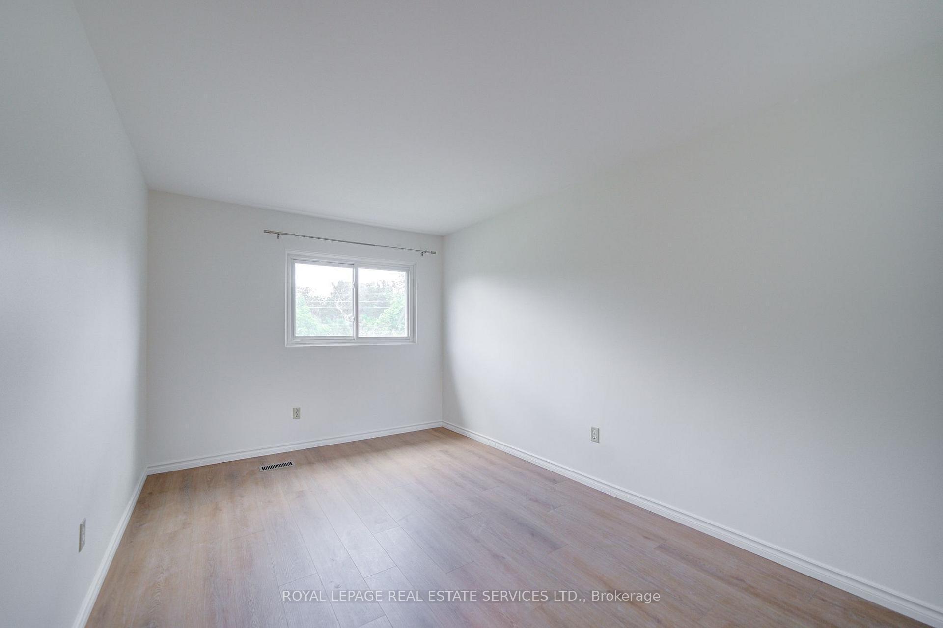 Photo 31 of Unit 4, 3500 Glen Erin Drive, Mississauga, Erin Mills — HOMEH