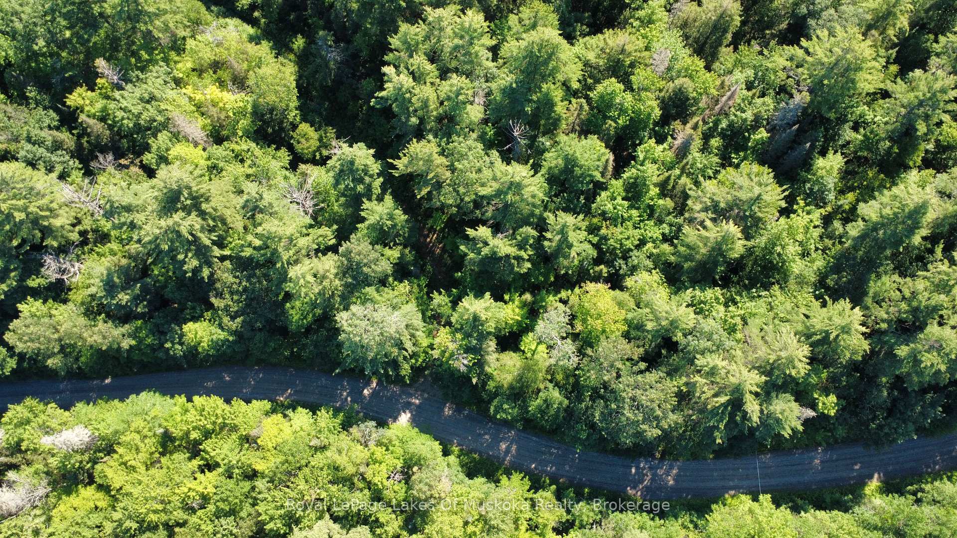 Photo 4 of 827 Nipissing Road N, Magnetawan — HOMEH